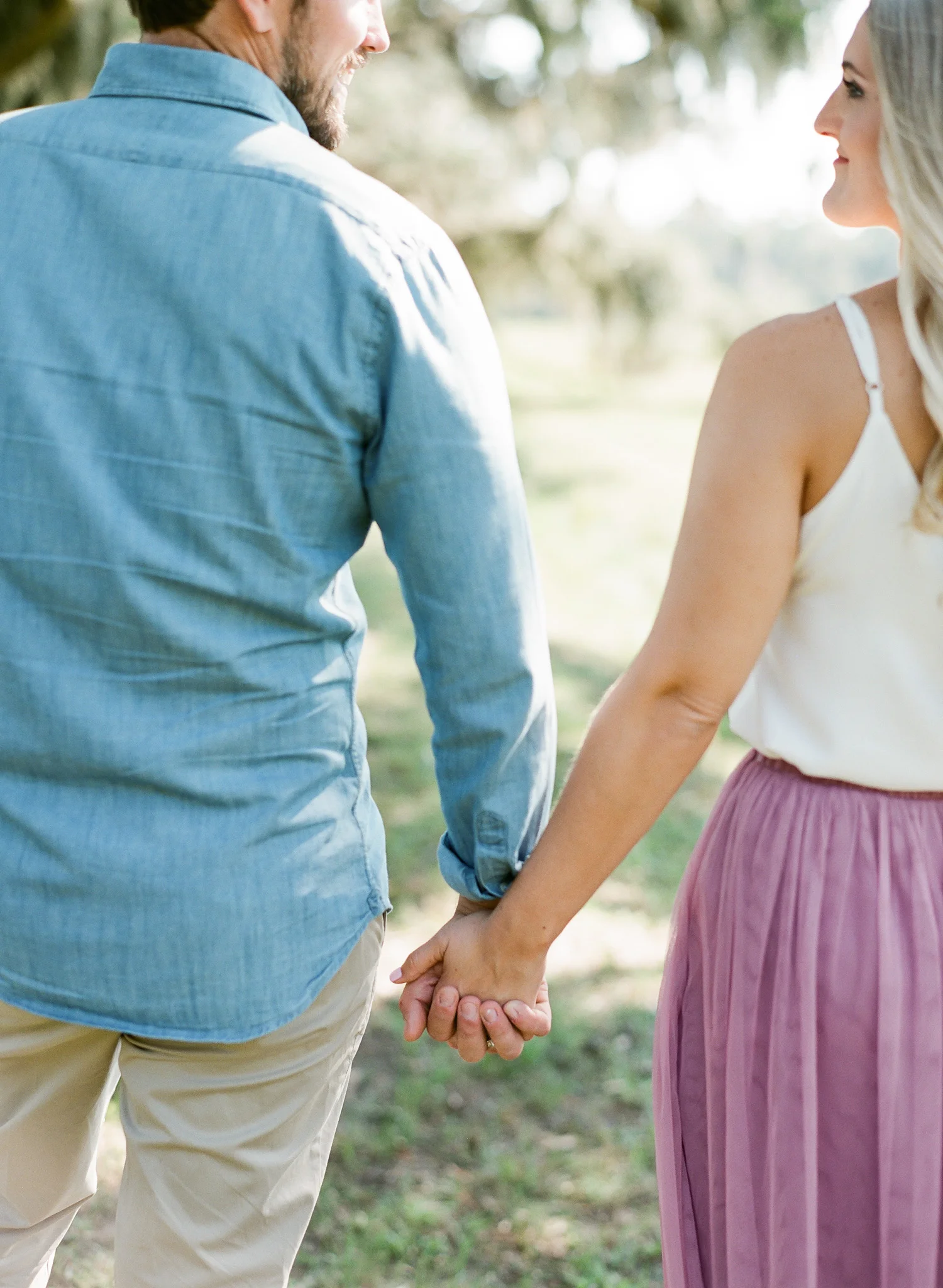 Wormsloe-Savannah-Engagement-Photos-42.jpg