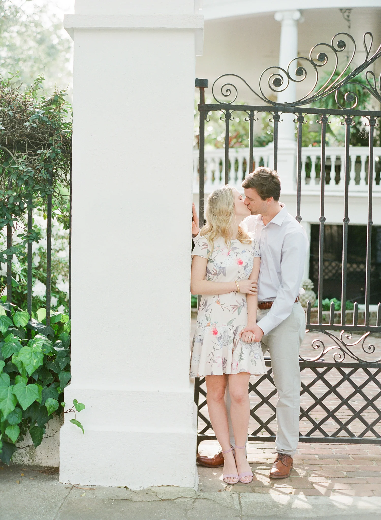 Charleston-Engagement-Session-Photos-6.jpg