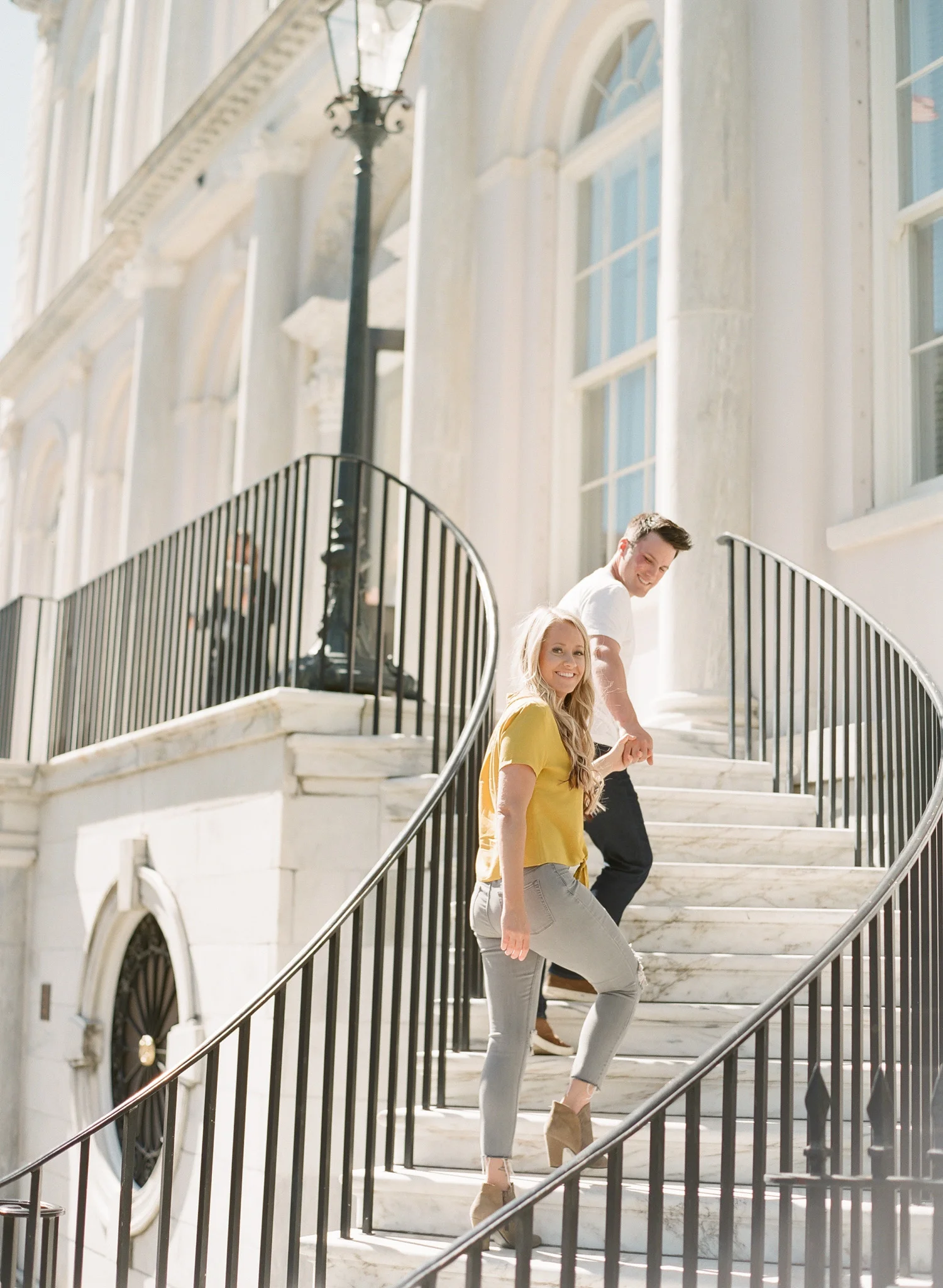 Charleston-Engagement-Downtown-23.jpg