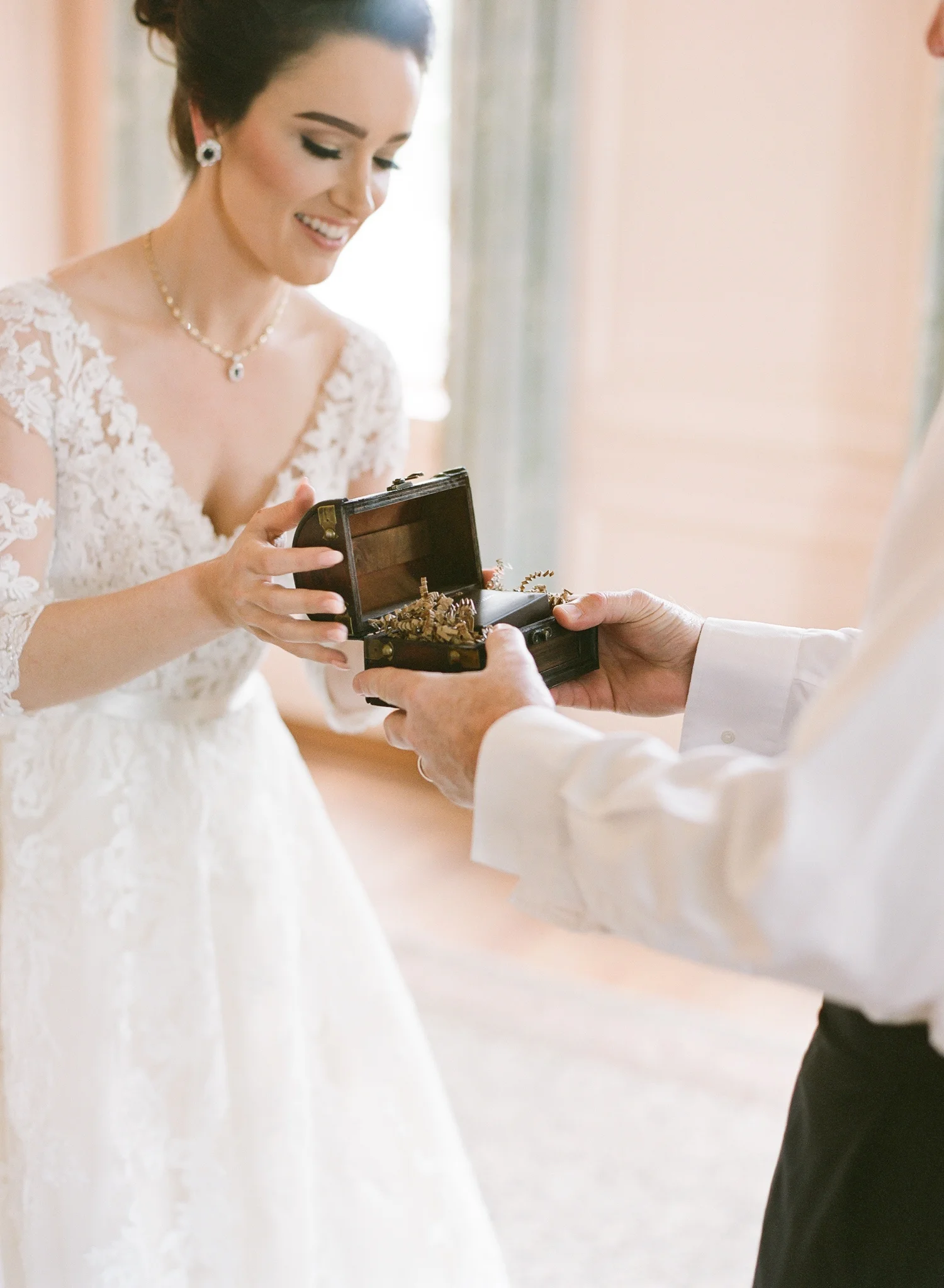 Charleston-Wedding-Lowndes-Grove-24.jpg