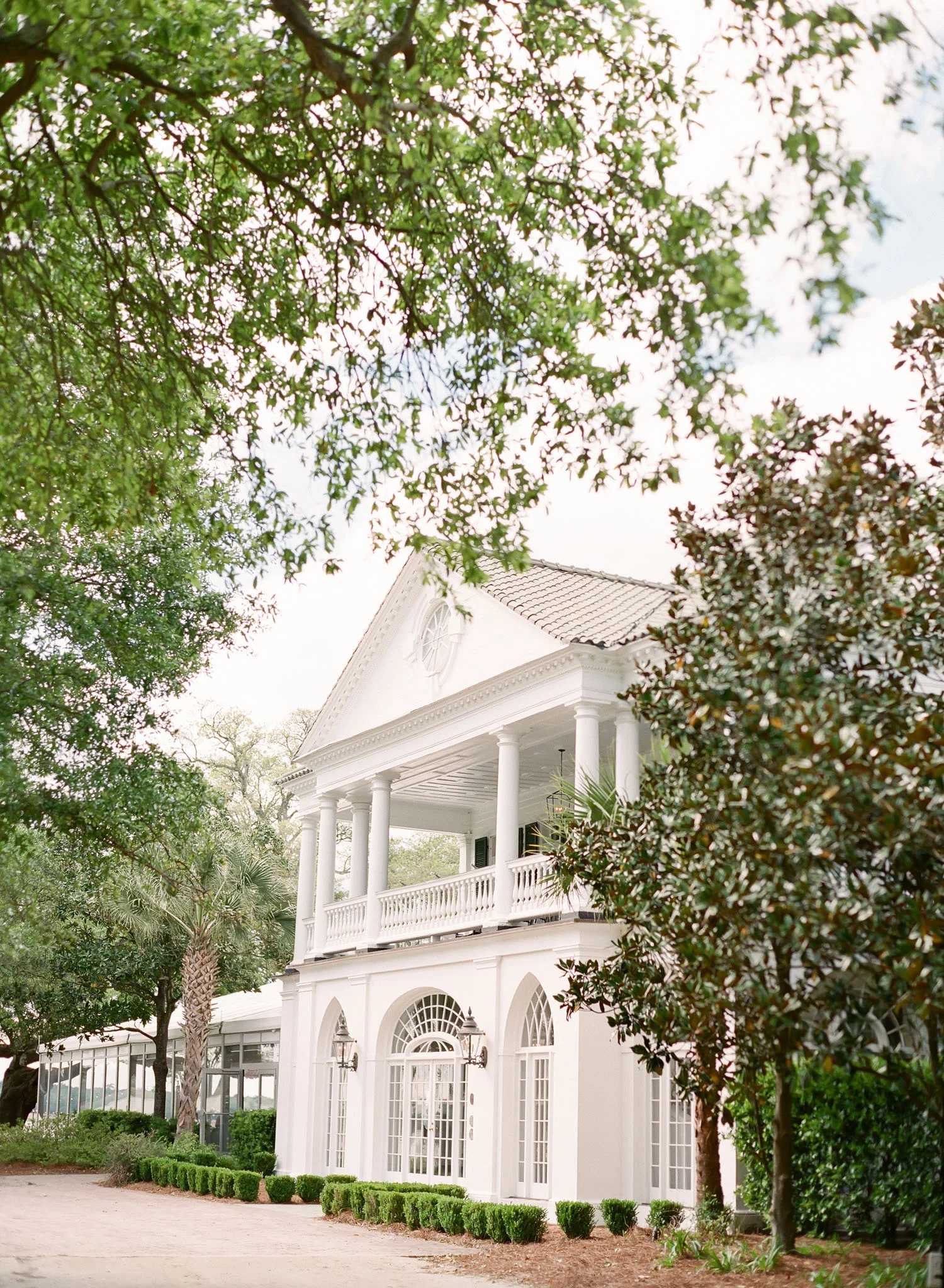 Charleston-Wedding-Lowndes-Grove-61.jpg