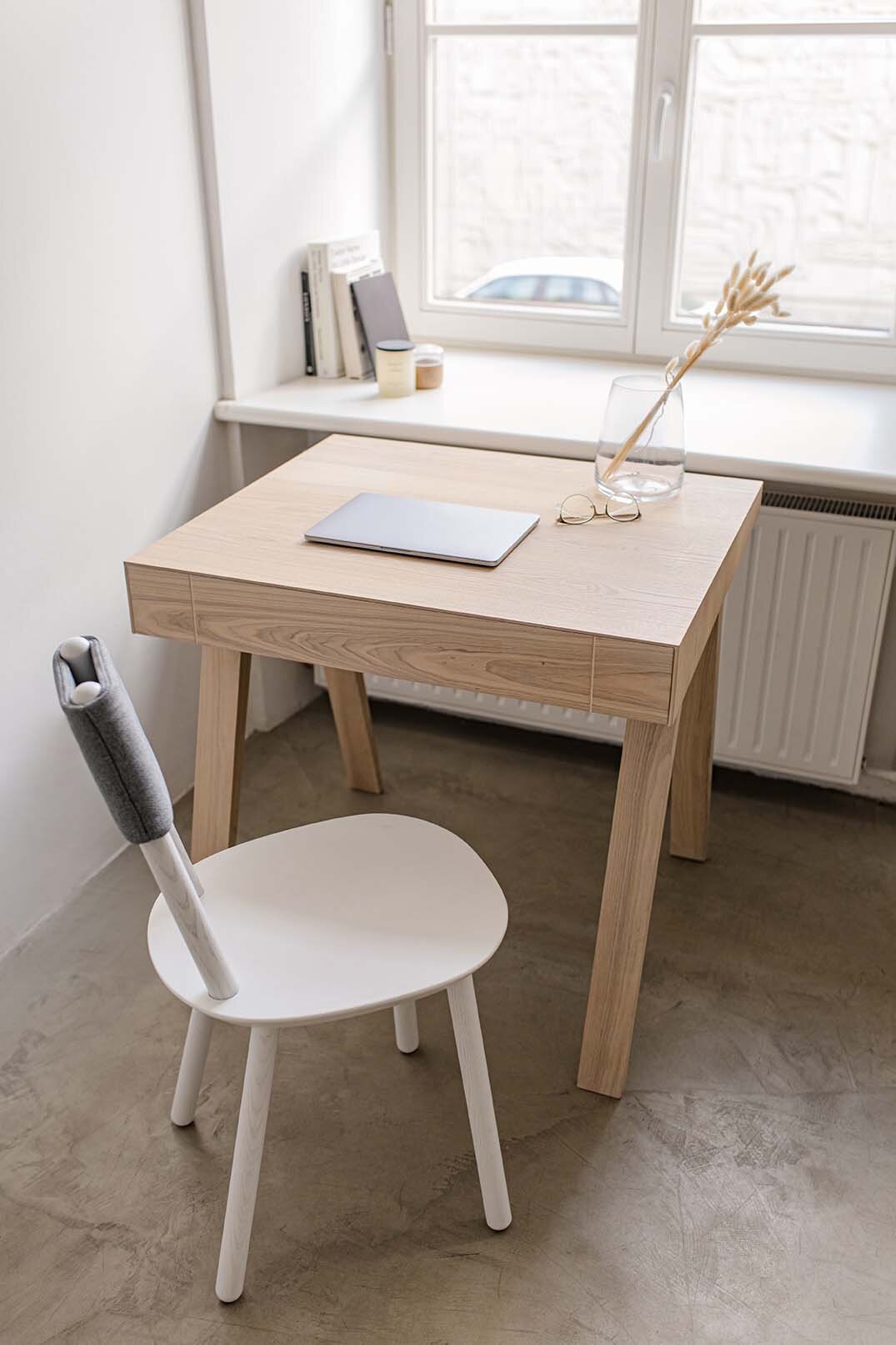 4.9 Desk | Wooden Home Office Desk | EMKO