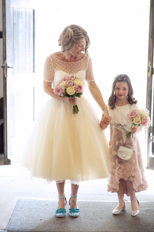 WEDDING PHOTOGRAPHER KENT GARTER WEDDING PHOTOGRAPHER.jpg