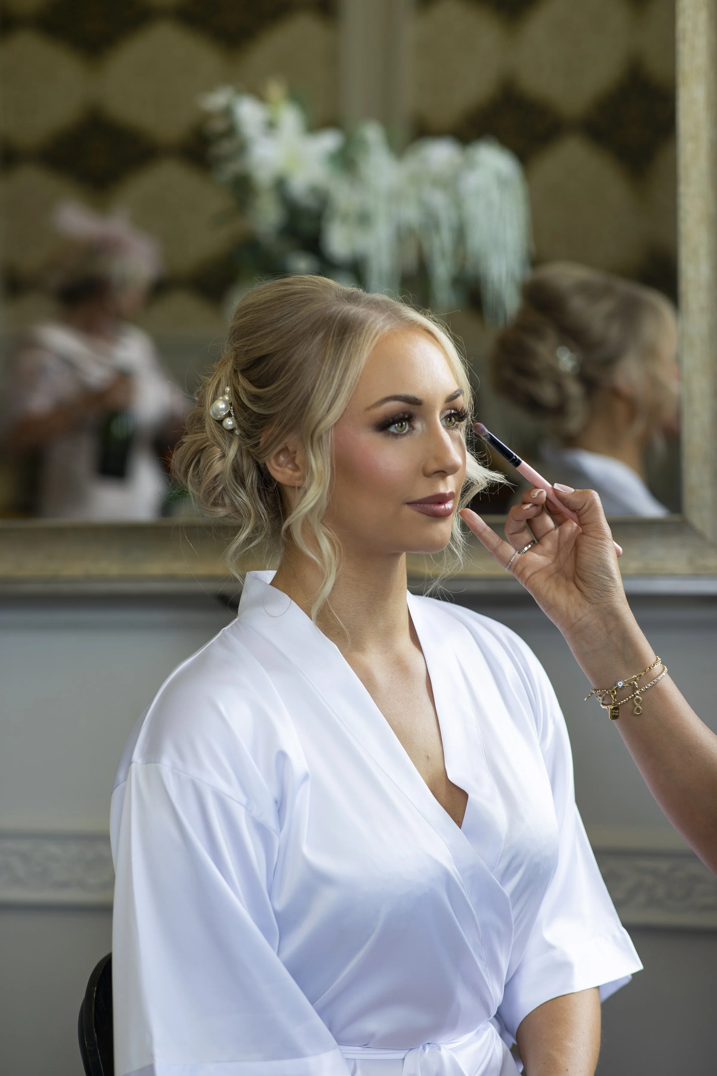 BRIDAL PREP BY GARTER WEDDING PHOTOGRAPHY.jpg