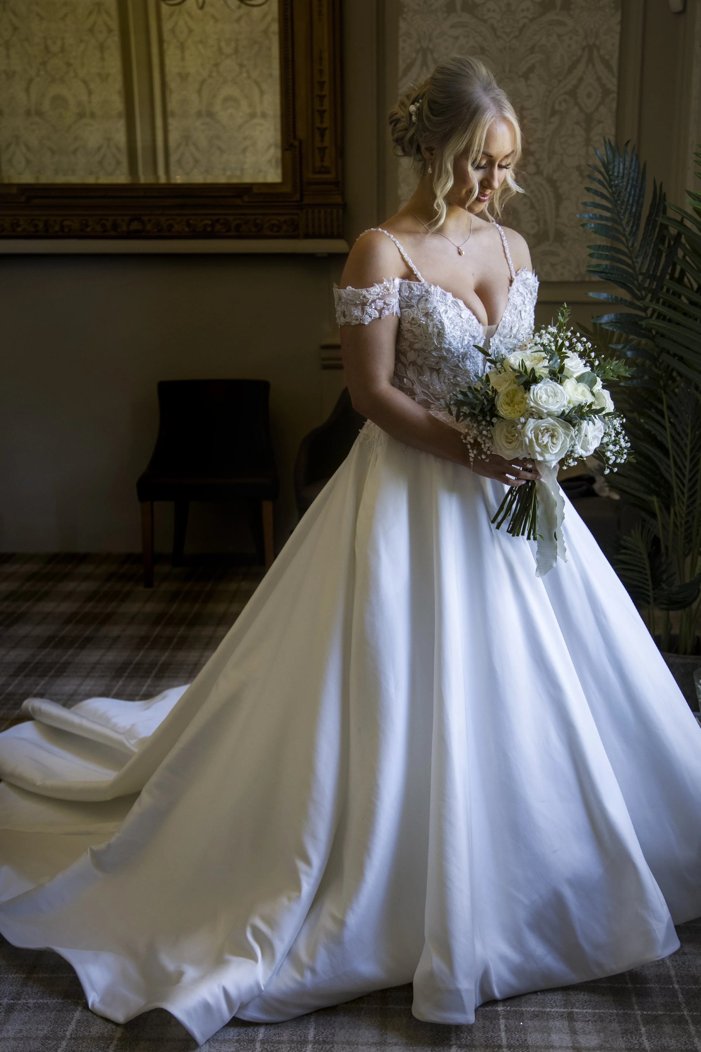 WEDDING PHOTOGRAPHER IN KENT .jpg