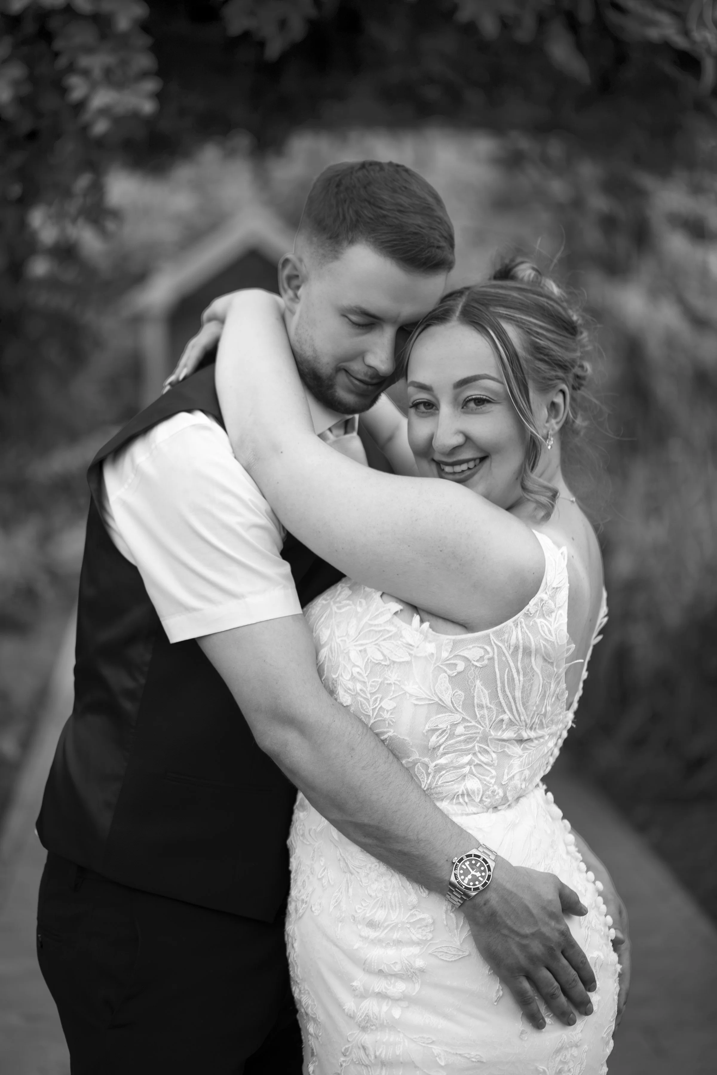 GARTER WEDDING PHOTOGRAPHY COUPLE 2.jpg