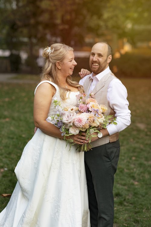 GARTER+WEDDING+PHOTOGRAPHY+IMAGE+24.jpg