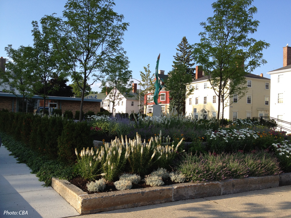 The Cape Ann Museum, in Gloucester’s Historic district, replaced an unsound building across the street with a pocket park/plaza for public use and a small parking lot. CBA designed the space to visually connect the Museum and City Hall, create a setting for a significant piece of art, and provide a passive pocket park for tourists and residents. The new plaza has been a tremendous success, used by the Museum for functions and enjoyed by the general public. 
