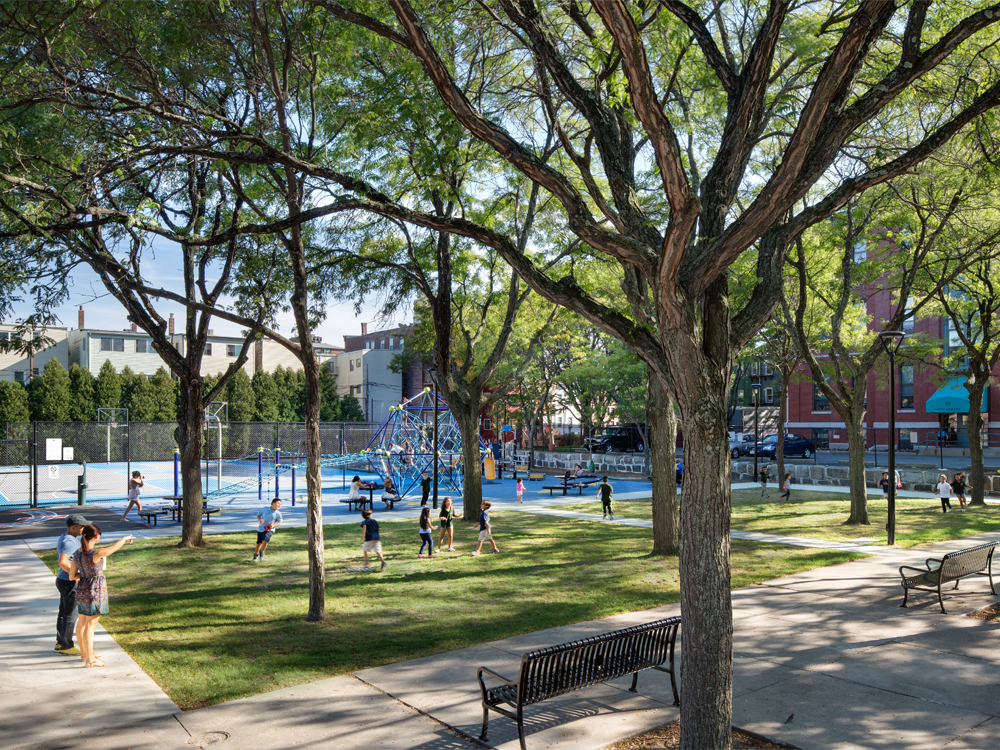 PARIS STREET PLAYGROUND