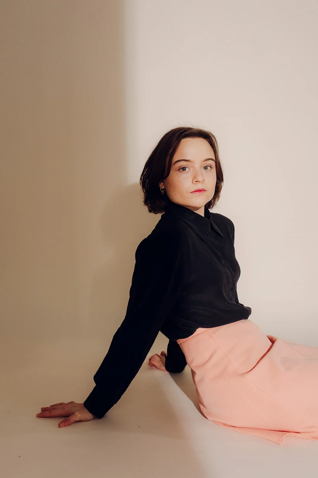 Die Schauspielerin Lena Urzendowsky für die FAZ