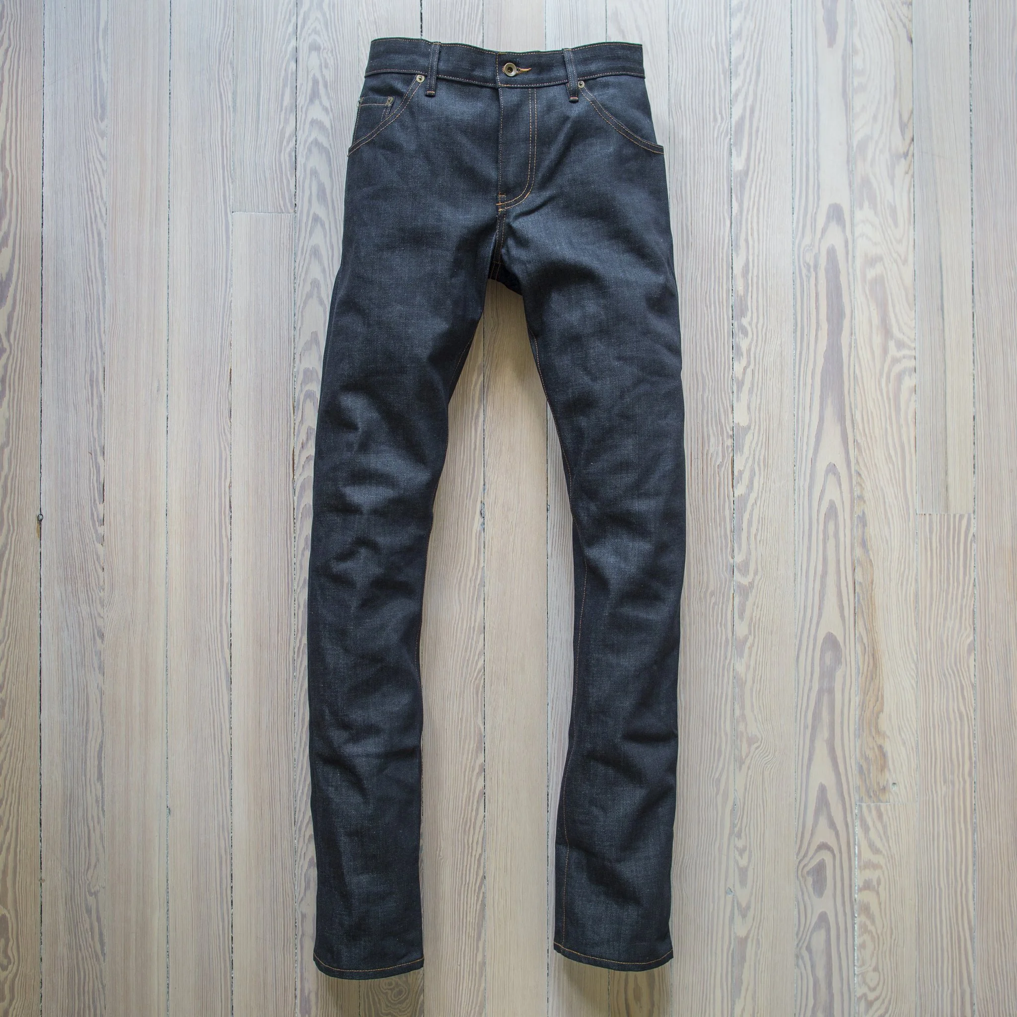 1420108_001_FLAT_MENS_PANTS_JONES_211_SELVAGE_RAW_WOOD_FLOOR_22731415-50bf-45b6-b571-858a8fbfc94c_2048x.jpg