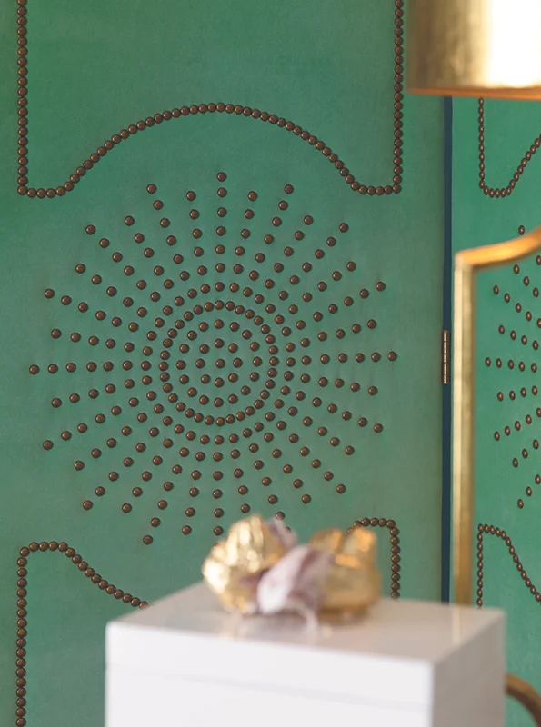 1280_Sofa_L810-05_Chair_6067_UpholsteryOttoman_DTL4