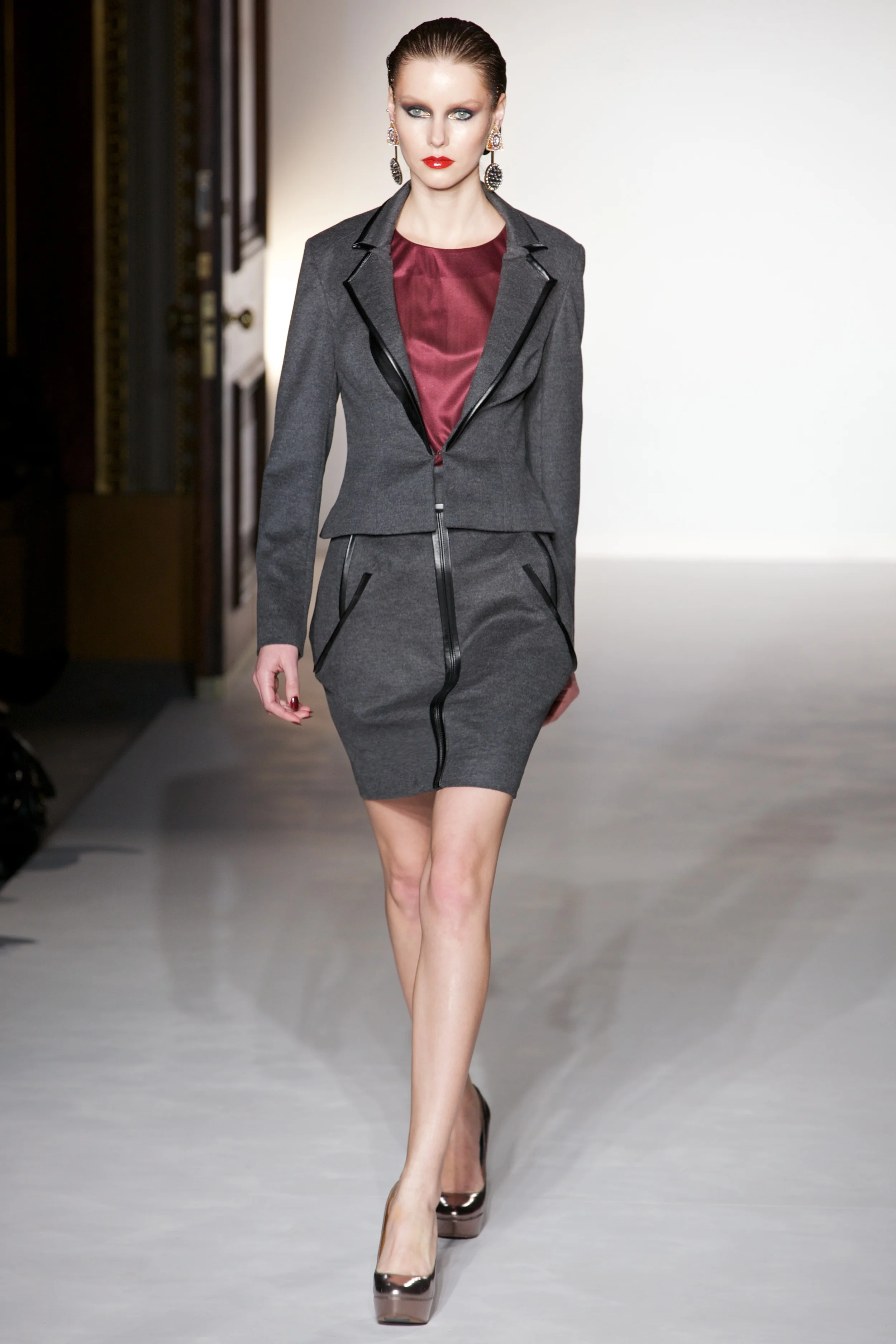 (c) Marc Aitken 2012 14.jpg