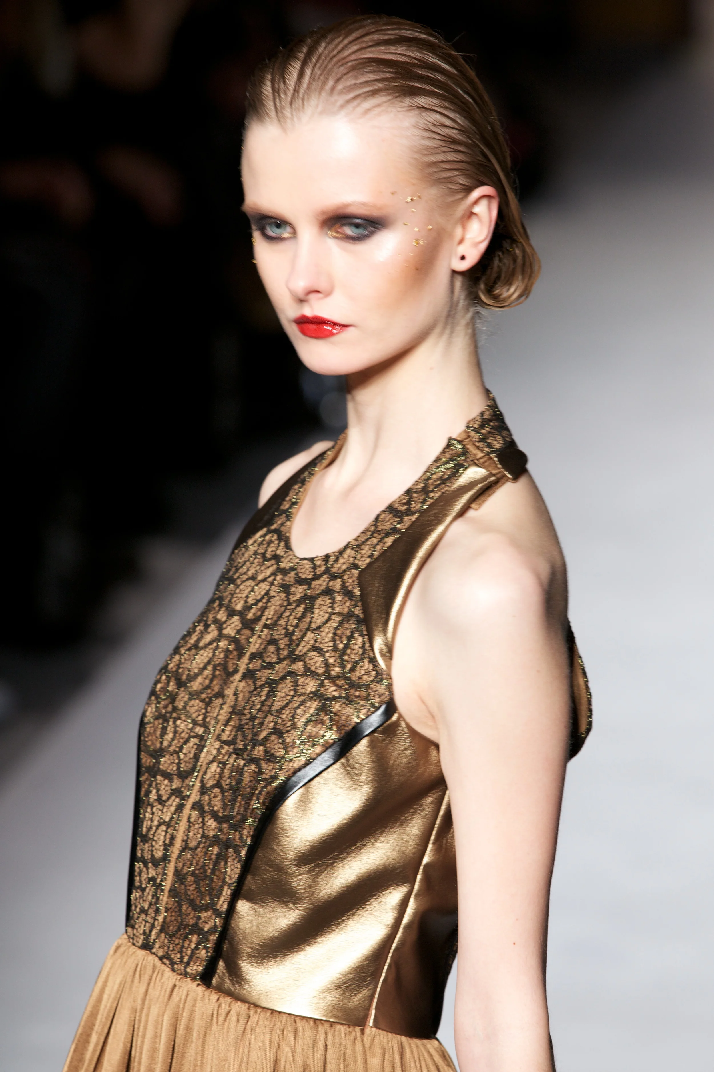 (c) Marc Aitken 2012 22.jpg