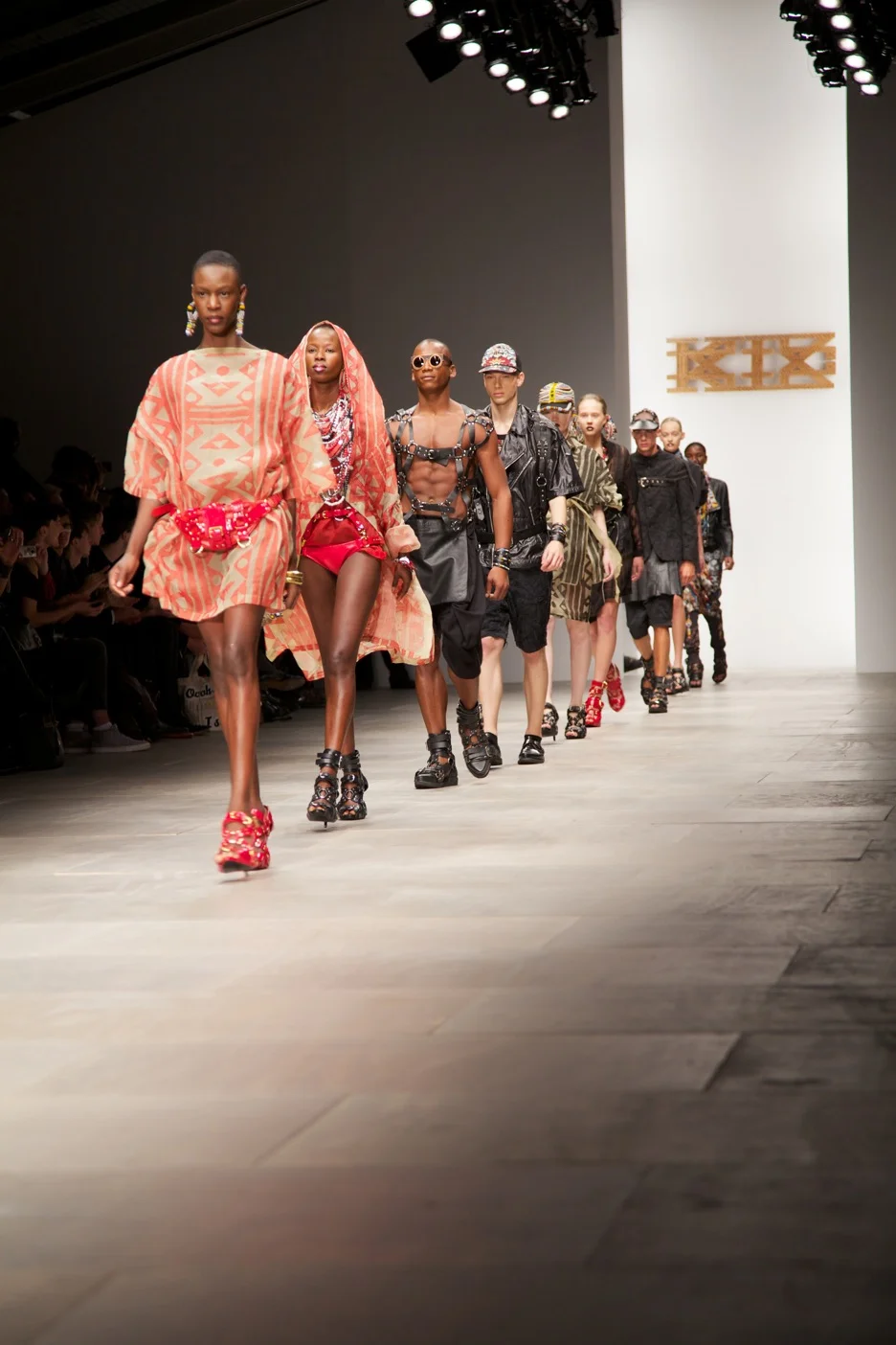 KTZ S-S 12 © Marc Aitken 2014 . www.marcaitken.com 302011-09-212011.jpg