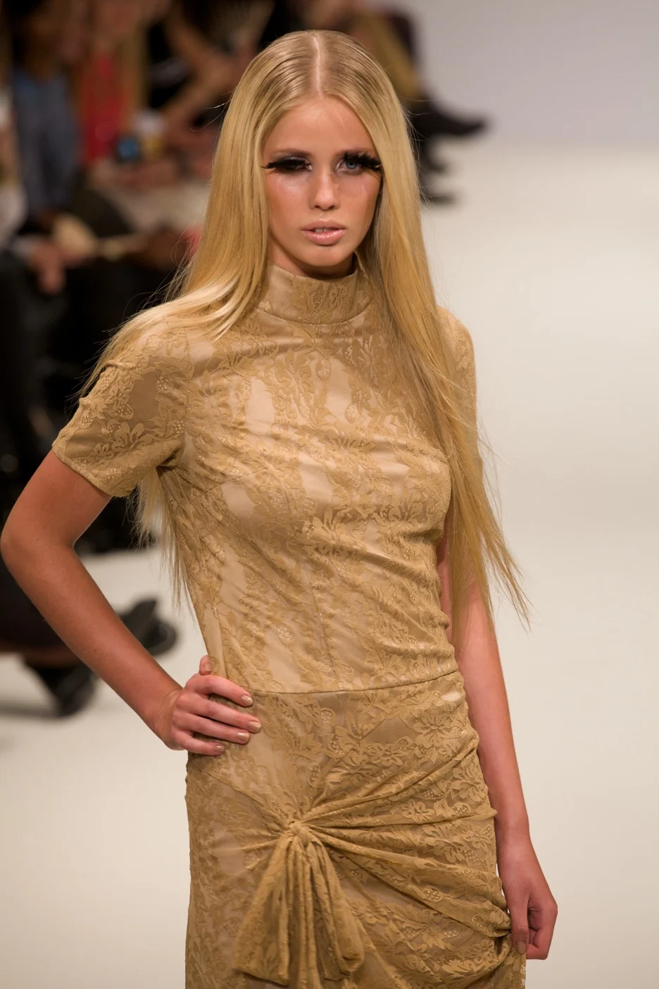 Rohmir S-S 2012 © Marc Aitken 2014 . www.marcaitken.com 22011-09-182011 (1).jpg