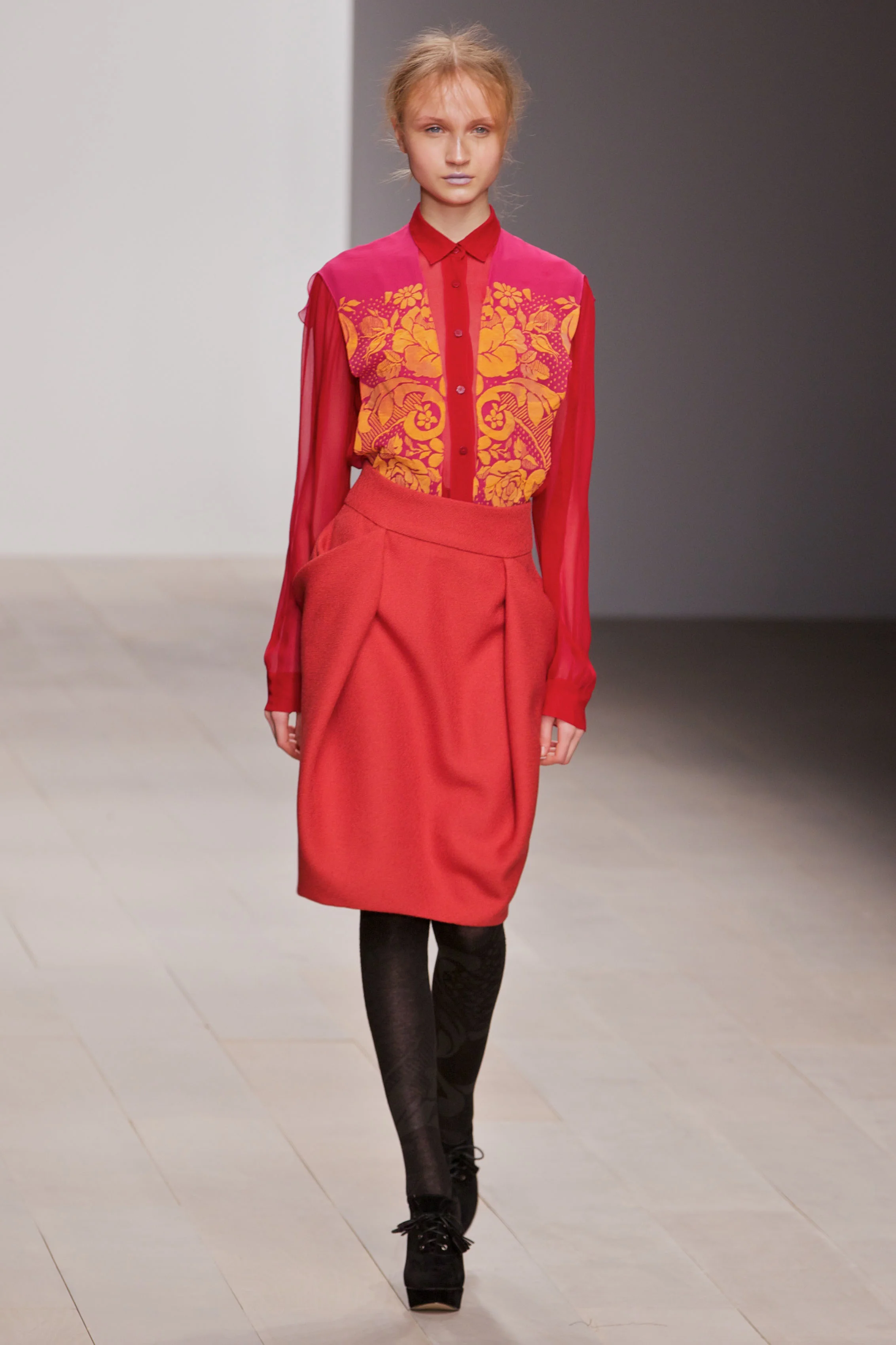 Bora Aksu A-W 12 © Marc Aitken 2014 . www.marcaitken.com 42012-02-172012 (1).jpg