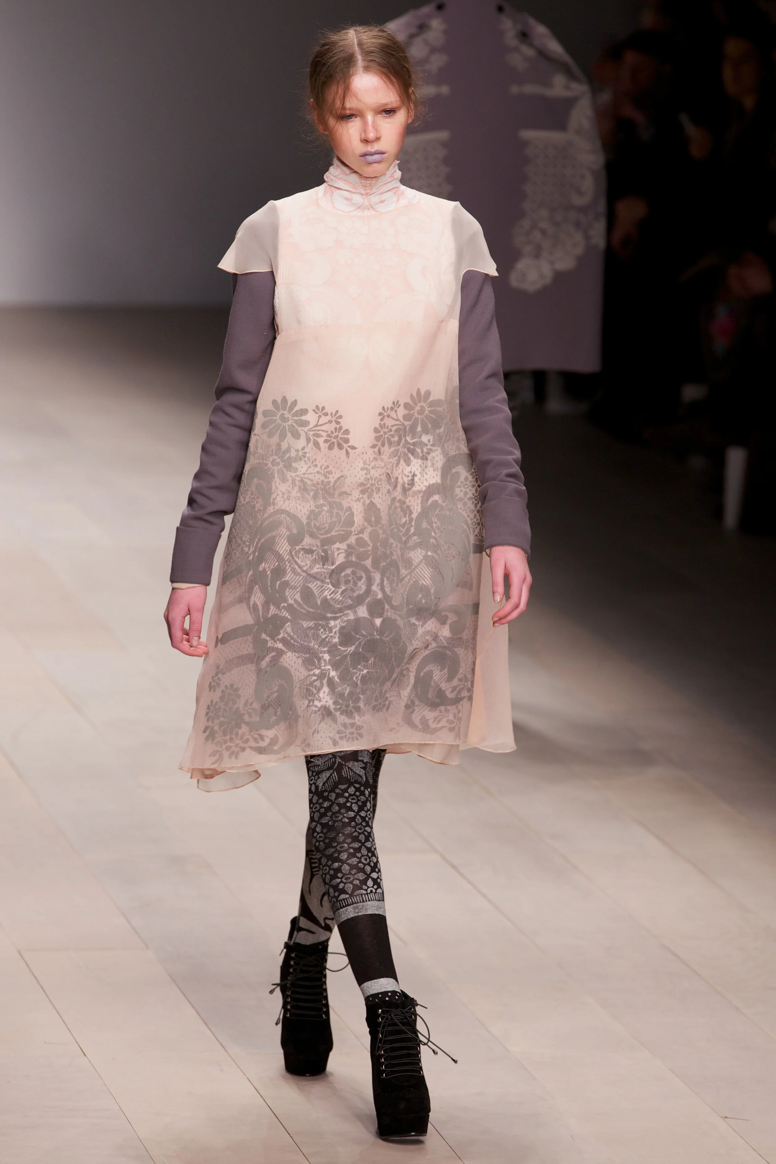 Bora Aksu A-W 12 © Marc Aitken 2014 . www.marcaitken.com 102012-02-172012.jpg