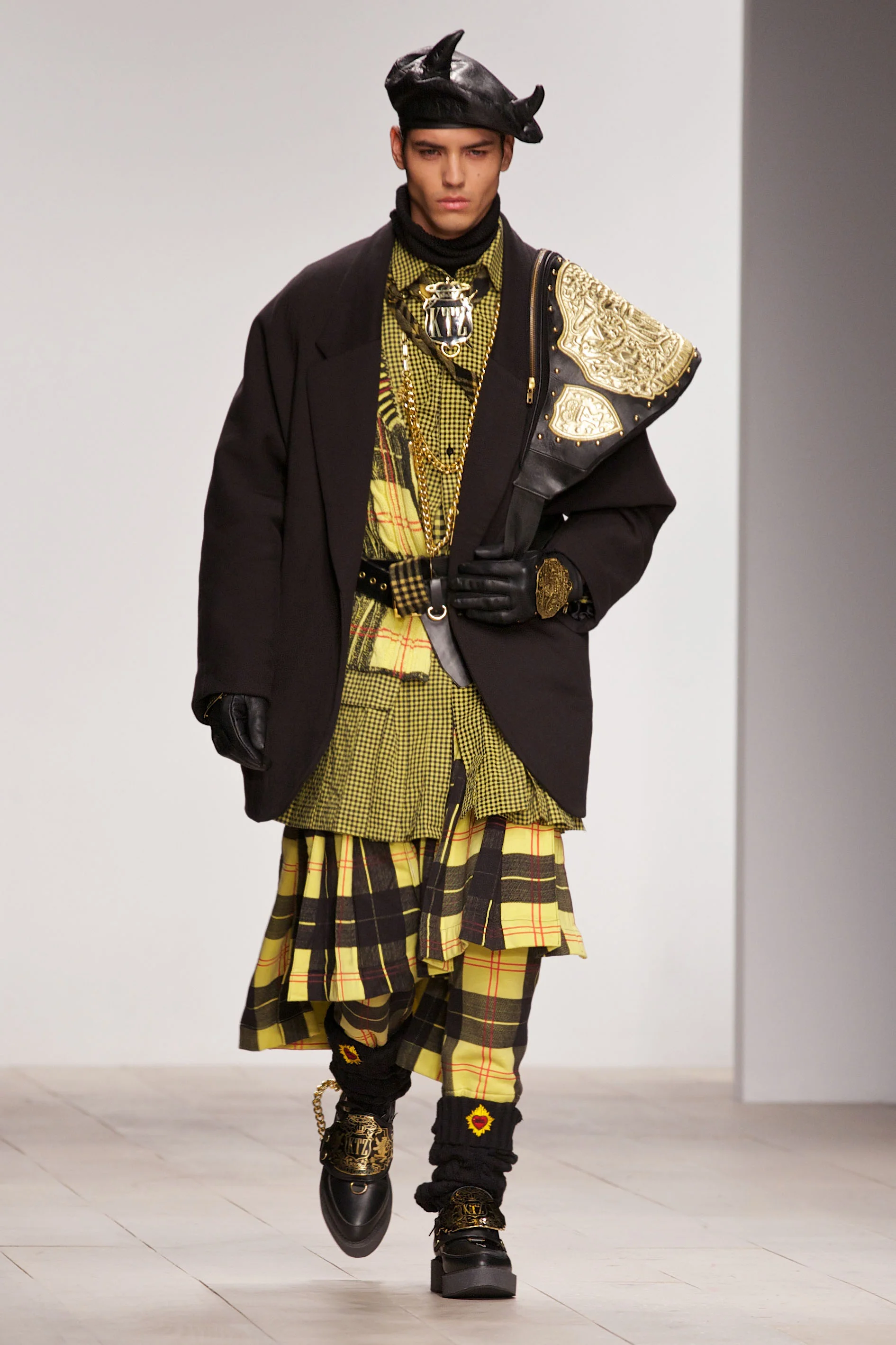 KTZ (c) marc aitken 2012 (9).jpg