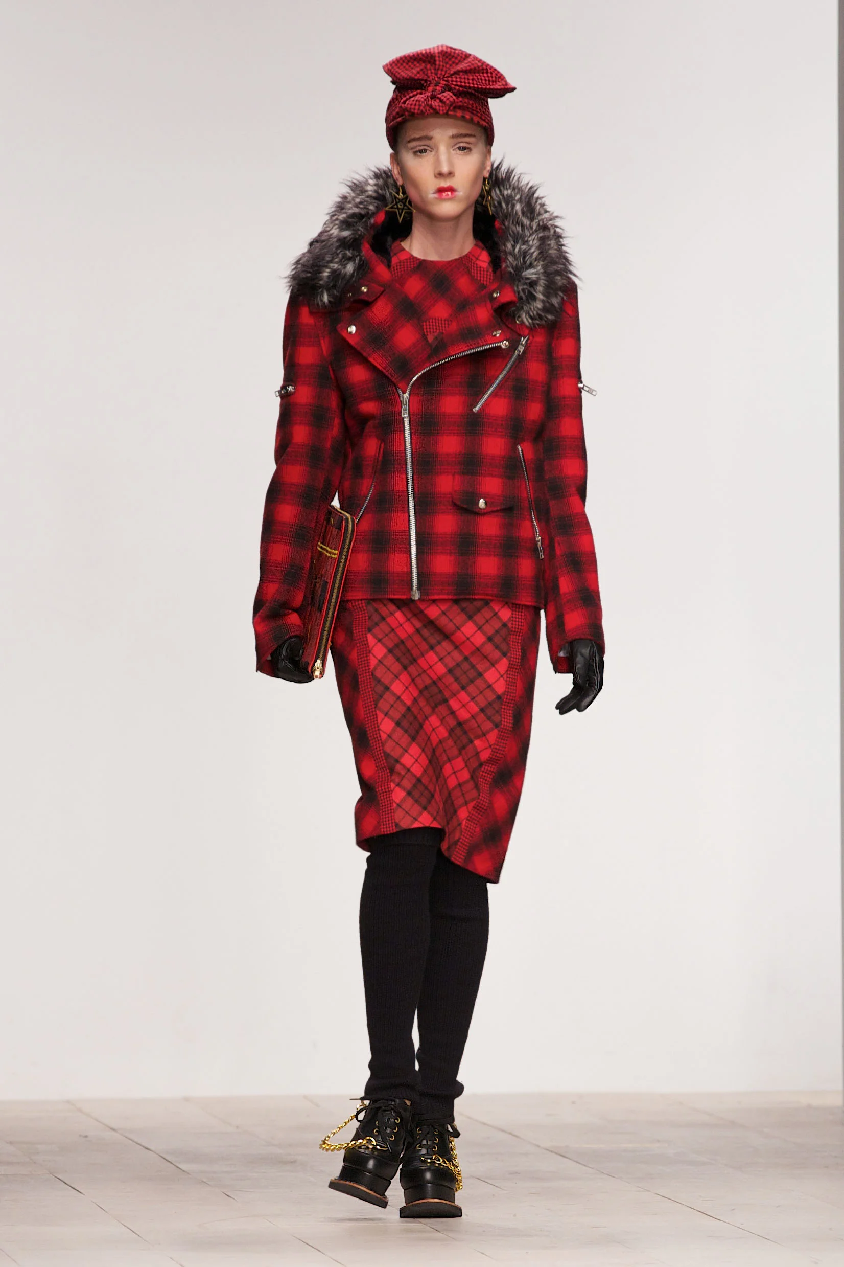 KTZ (c) marc aitken 2012 (15).jpg