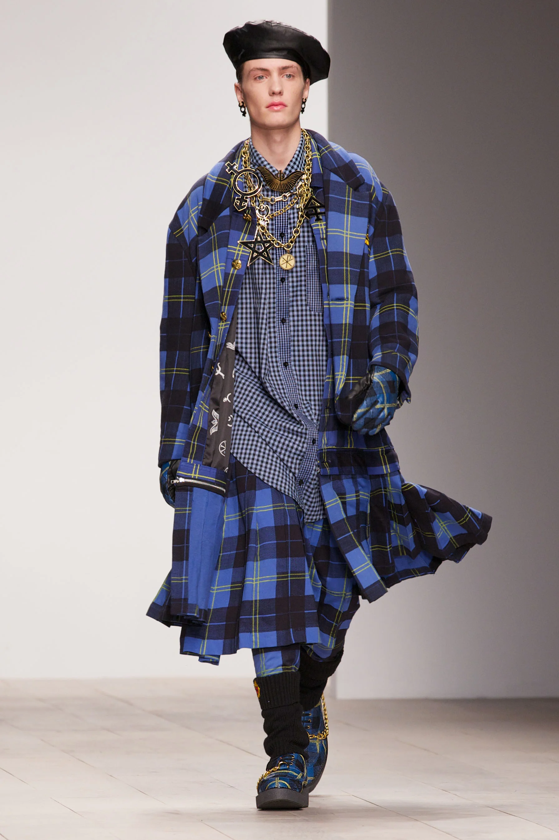 KTZ (c) marc aitken 2012 (33).jpg