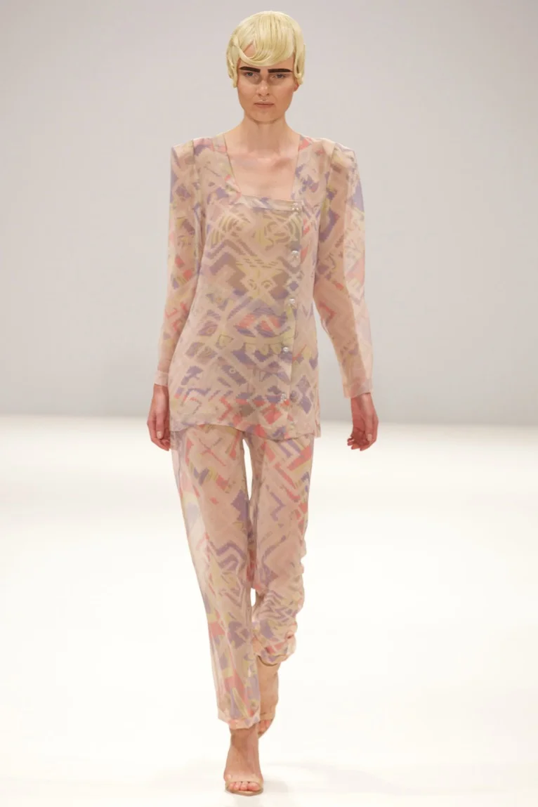 Basharatyan V SS14 (c) Marcaitken 2013 24.jpg