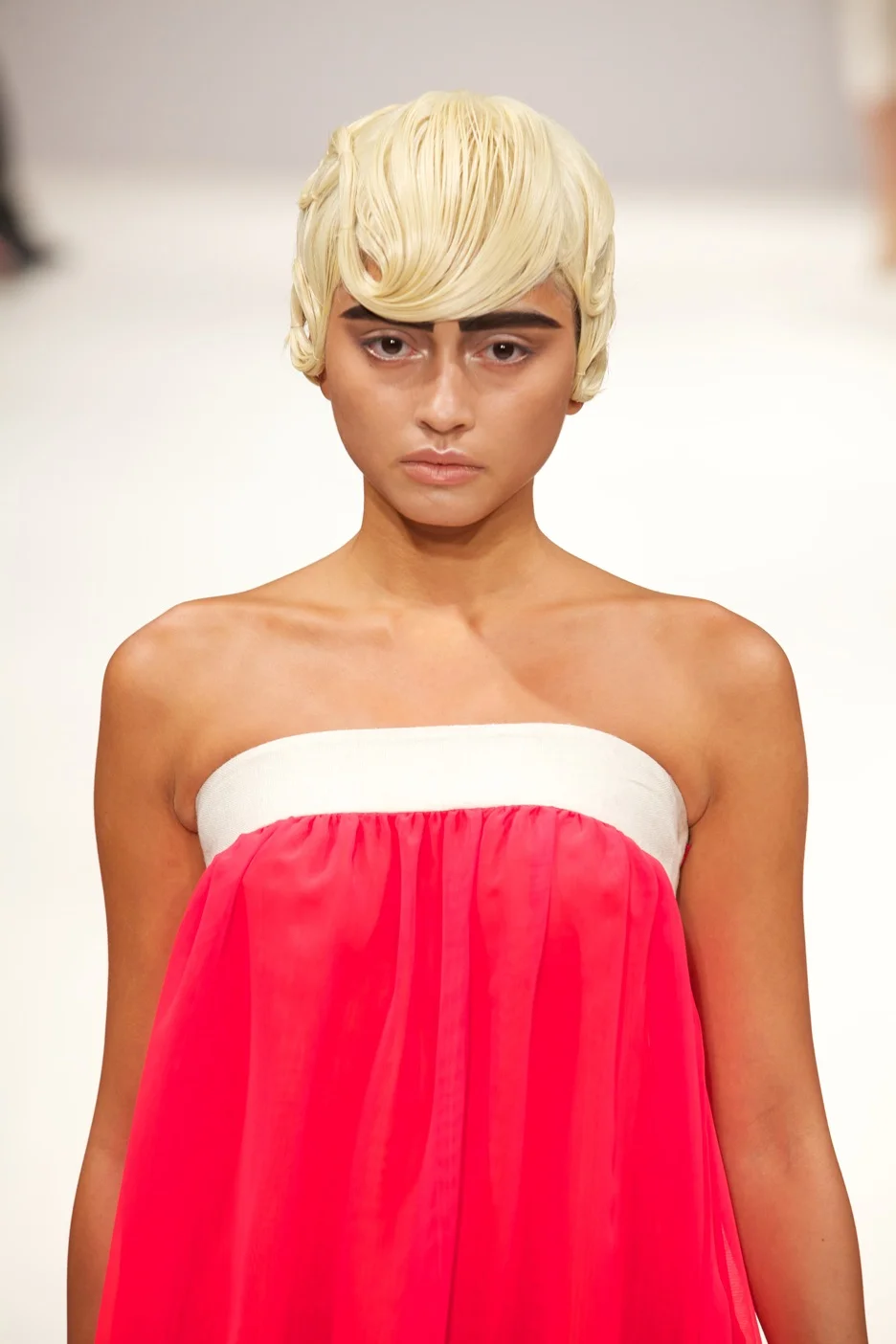 Basharatyan V SS14 (c) Marcaitken 2013 33.jpg