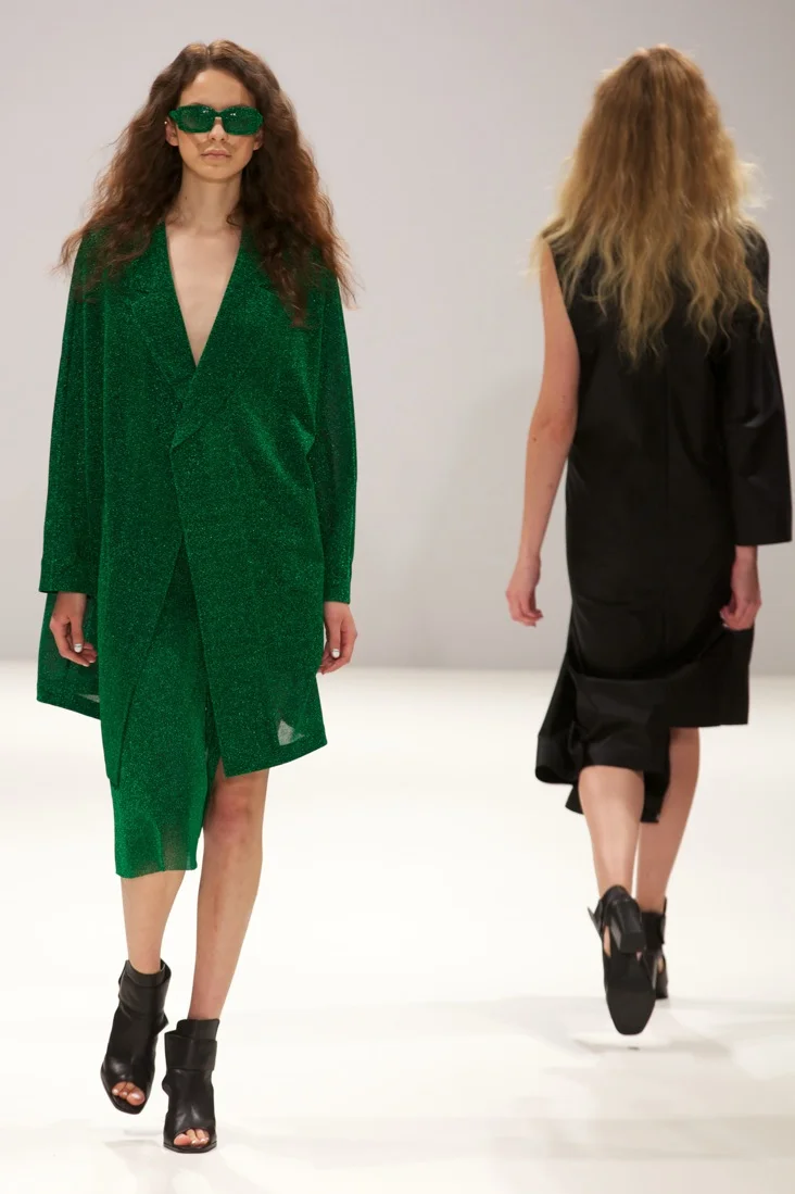 Yifang Wan (c) Marcaitken 2013 5.jpg