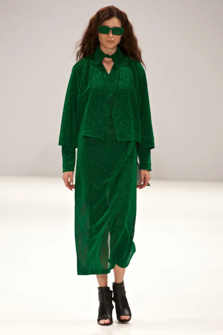 Yifang Wan (c) Marcaitken 2013 25.jpg