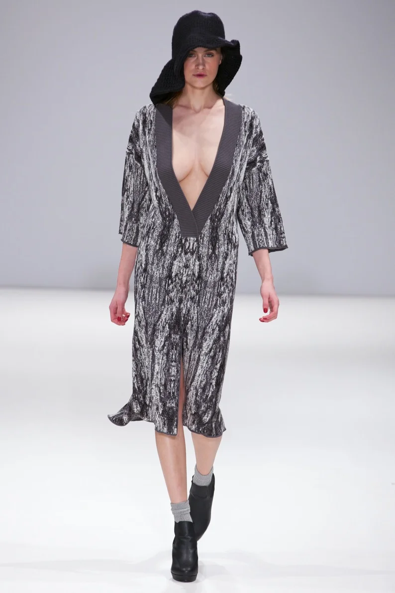 Apu Jan A-W 2014  (c) Marc aitken 2014  30.jpg