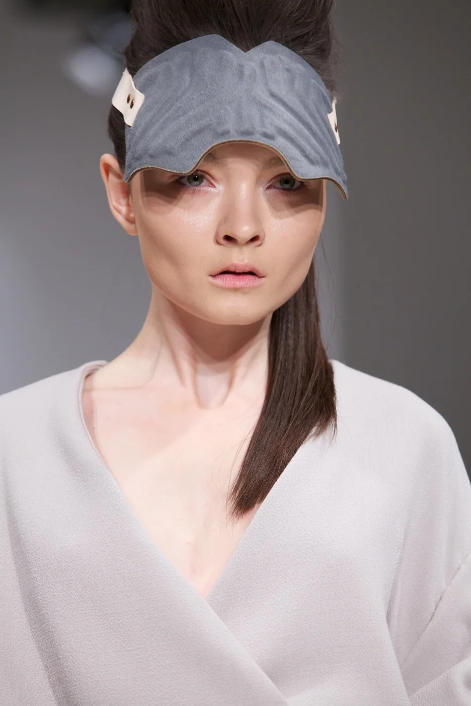 Marina Hoermanseder A-W 2014 Fav's © Marc aitken 2014  16.jpg