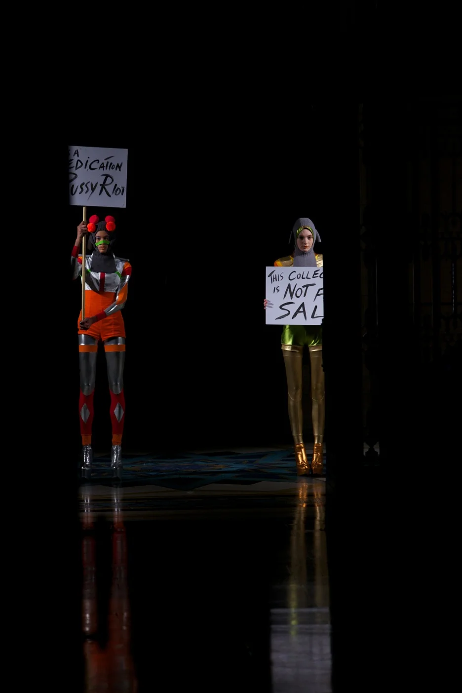 Pam Hogg A-W 2014 (c) Marc aitken 2014  1.jpg