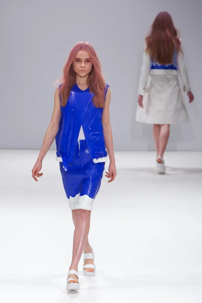 Xiao Li A-W 2014 c) Marc aitken 2014  11.jpg