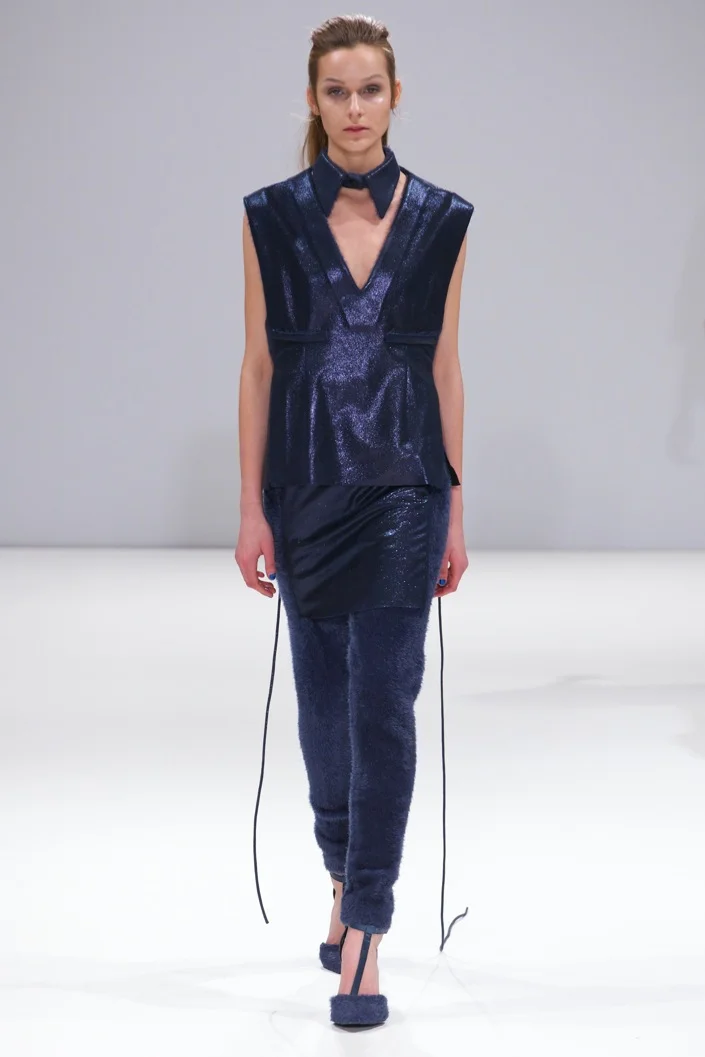 Yifang Wan A-W 2014 c) Marc aitken 2014  17.jpg