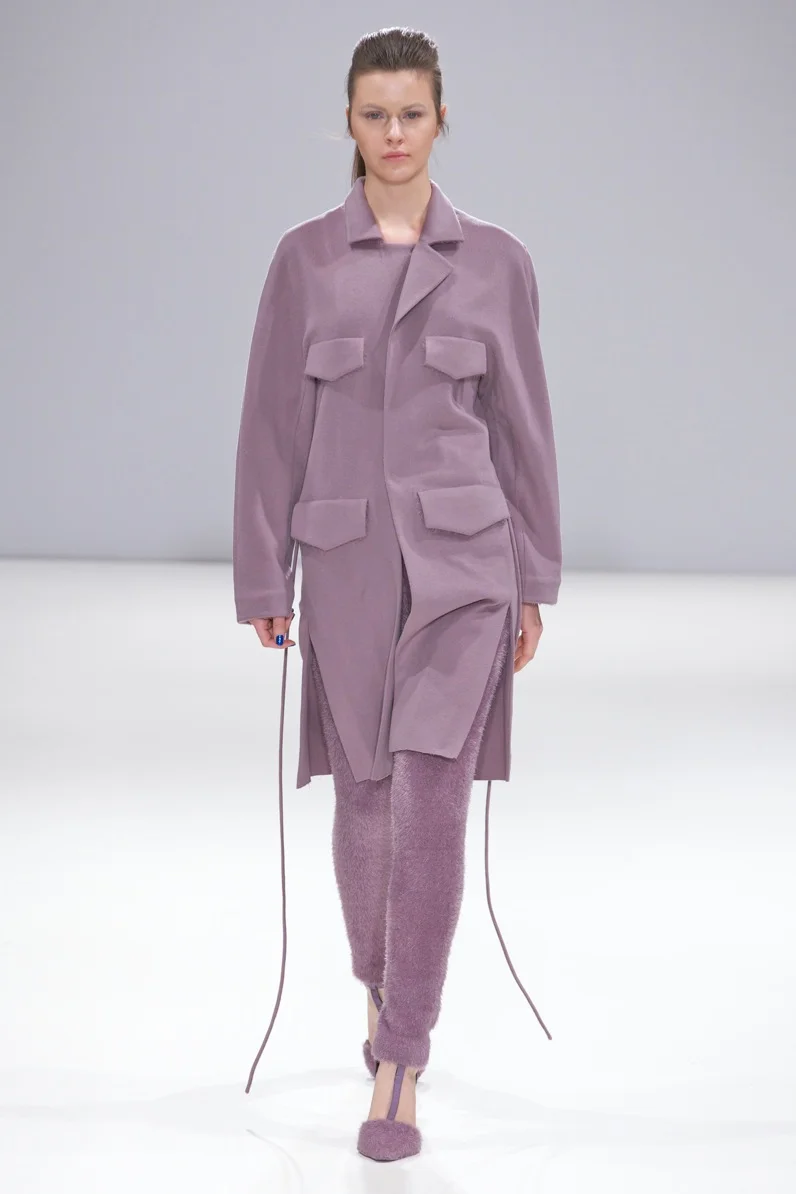 Yifang Wan A-W 2014 c) Marc aitken 2014  20.jpg