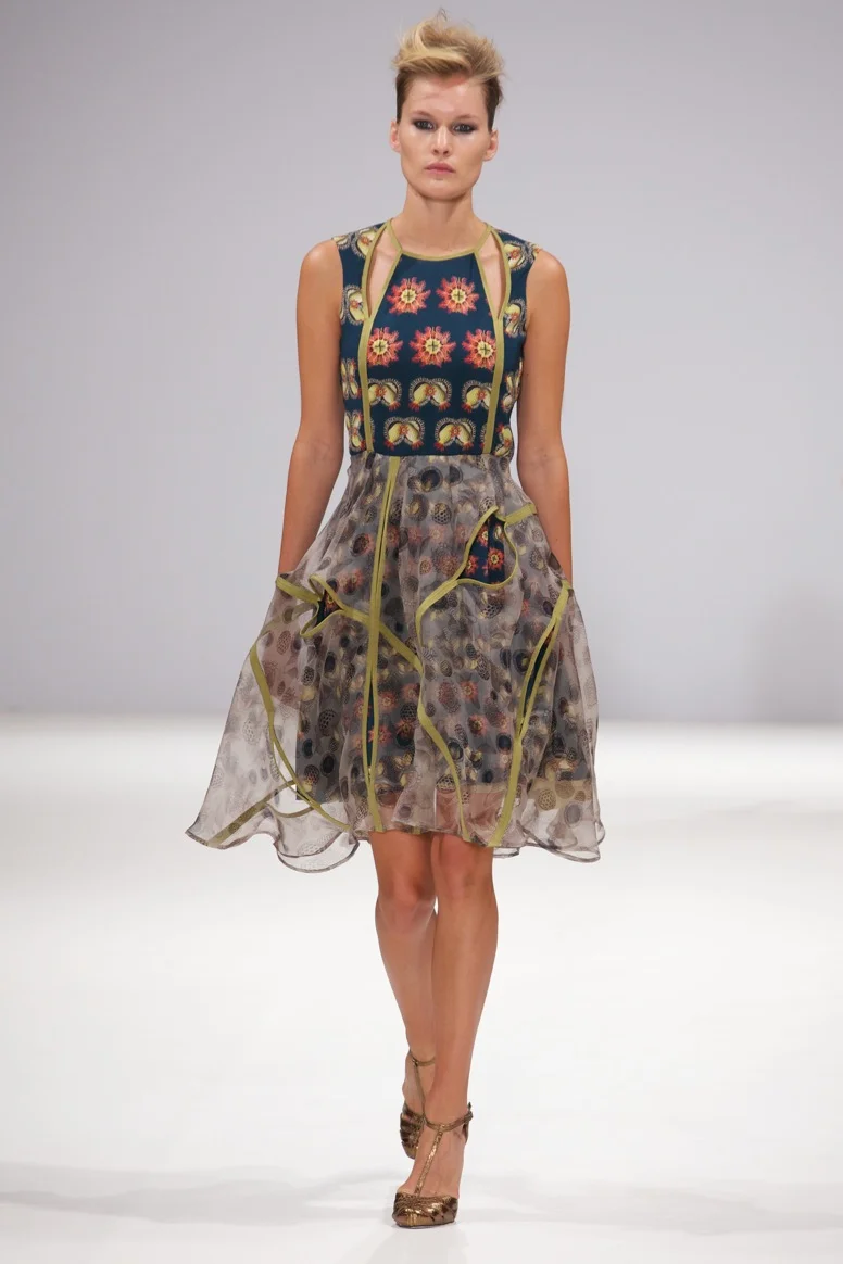 © Marc Aitken 2014. www.marcaitken.com 422014-09-142014.jpg