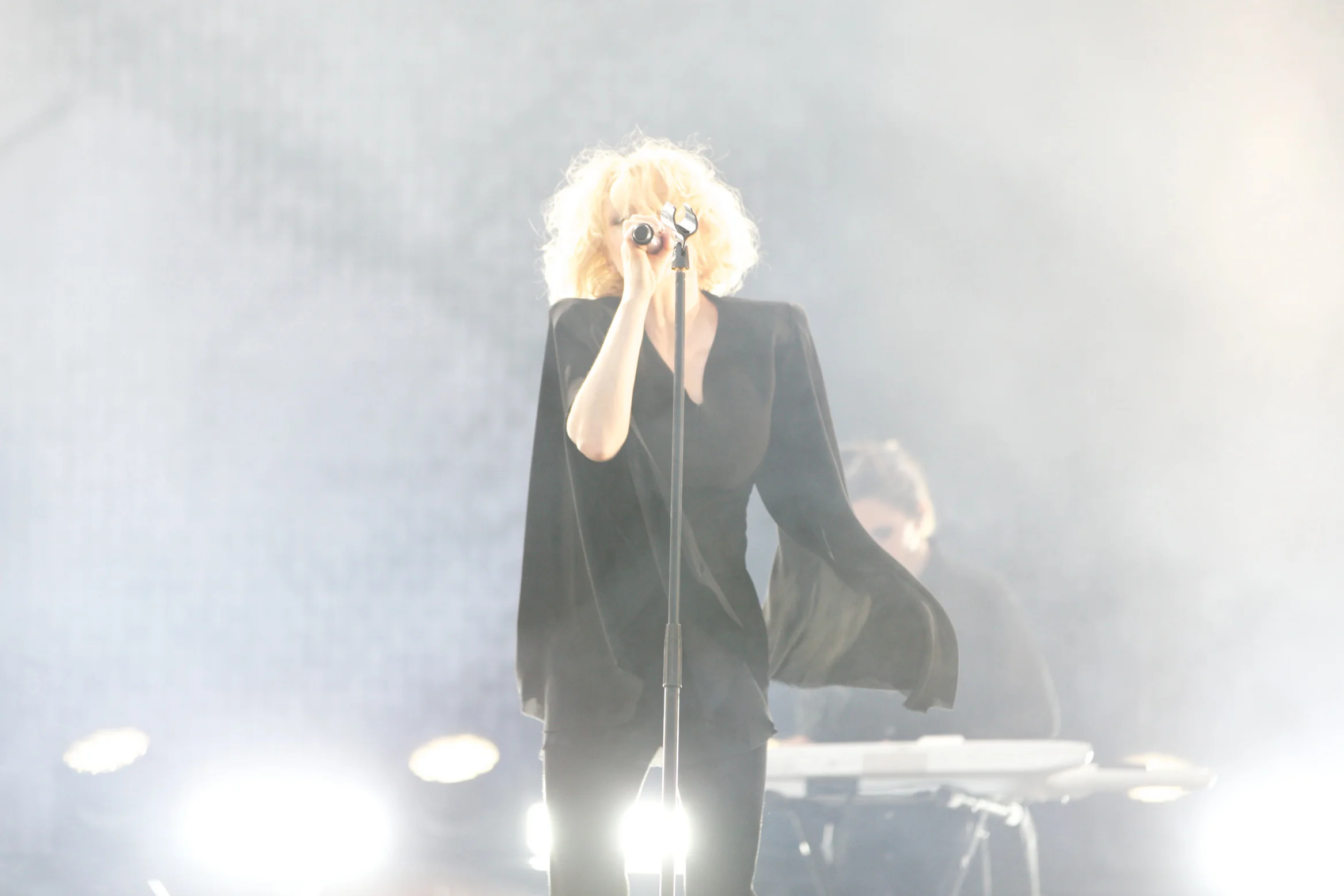 Goldfrapp Glastonbury © Marc Aitken 2015 (16).jpg