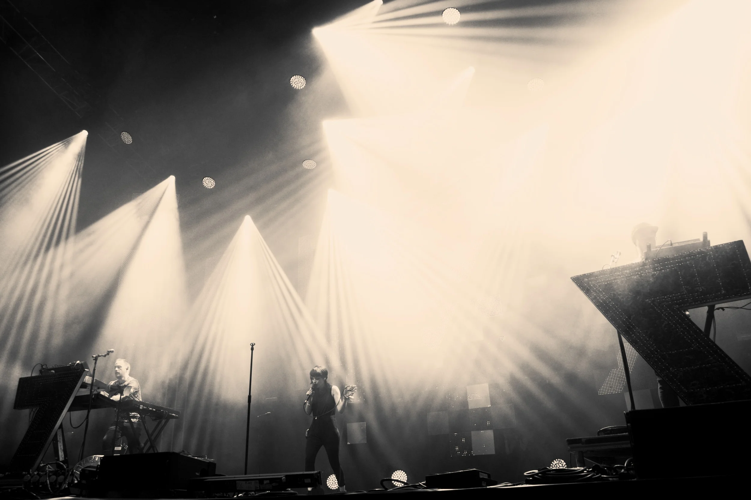 Chrvches © Marc Aitken 2015.