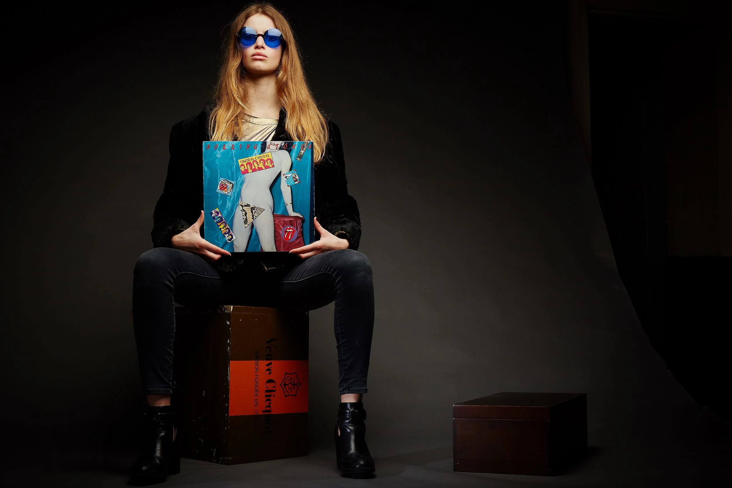 Clothes Music Girls NO:6 Angelica Baines: Artist and Photographer