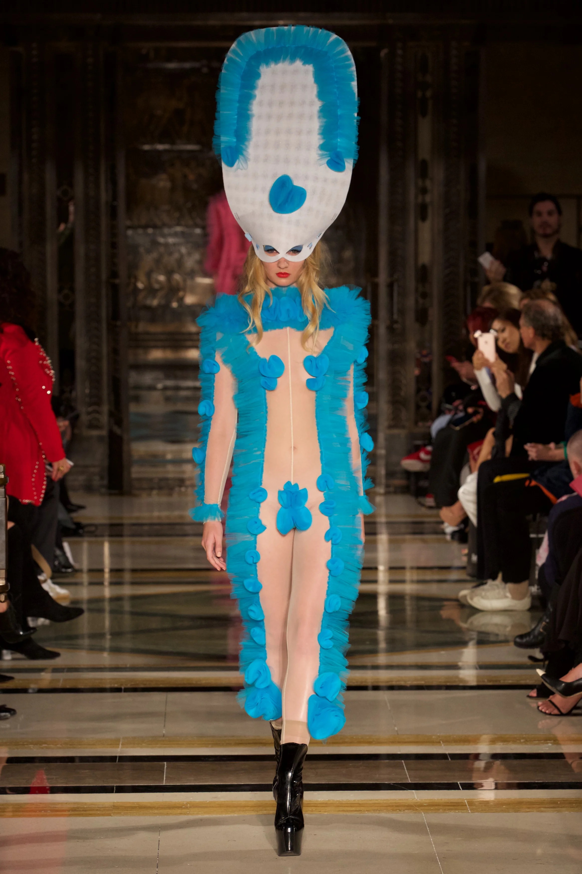 Pam Hogg SS 18 © Marc Aitken 2017 512017-09-152017.jpg