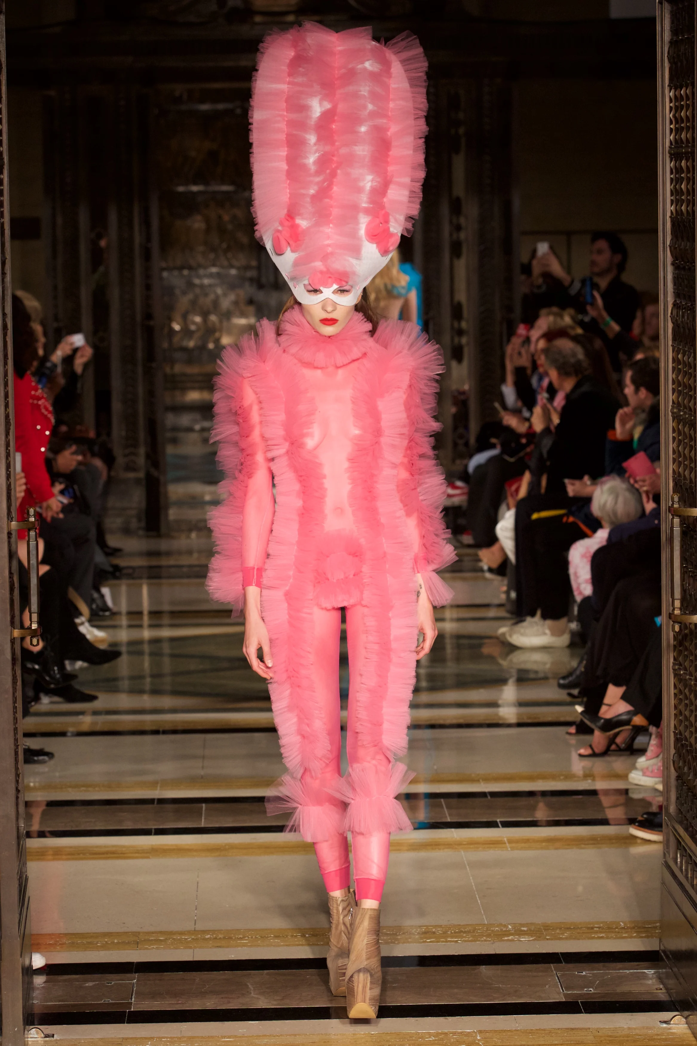 Pam Hogg SS 18 © Marc Aitken 2017 532017-09-152017.jpg