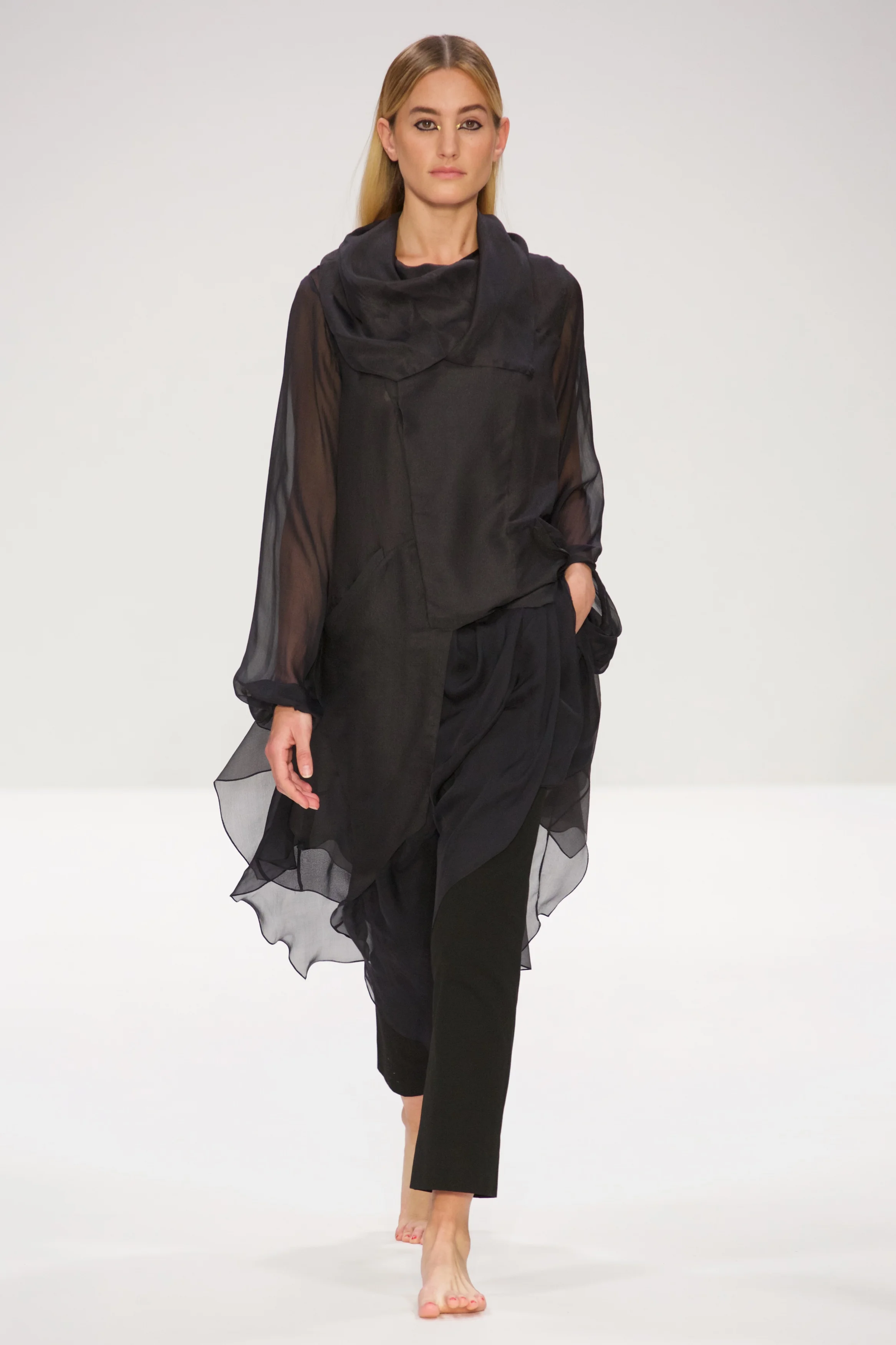 IRYNVIGRE SS18 © Marc Aitken 2017 262017-09-182017.jpg