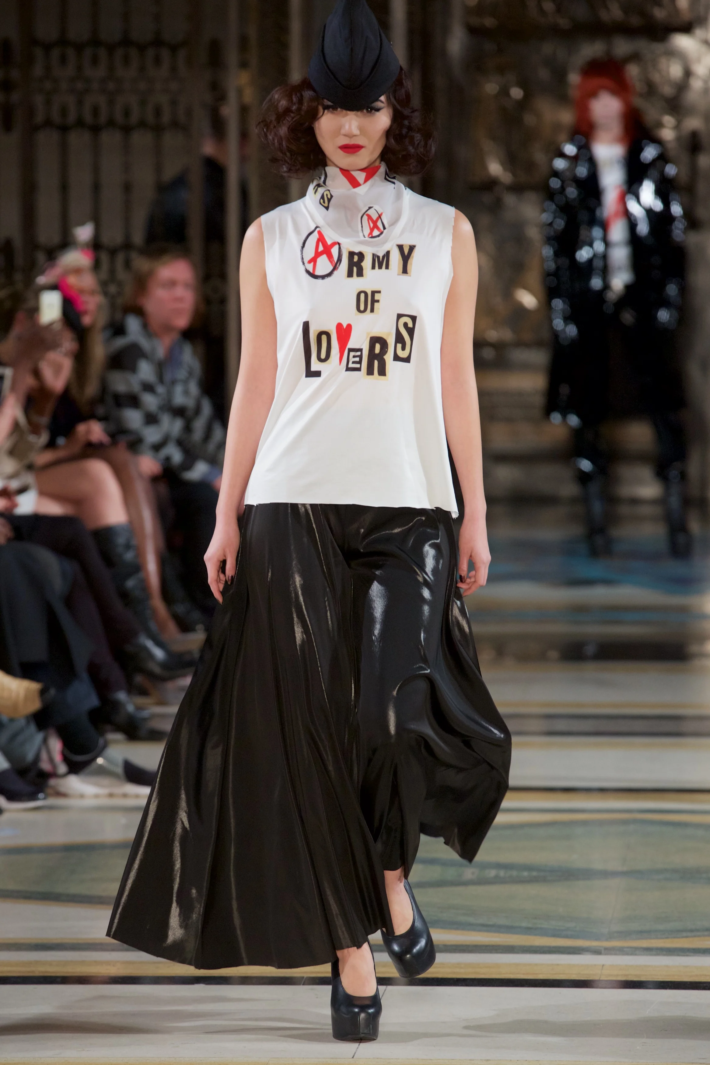 Pam Hogg A-W 17 © Marc Aitken 2017 252017-02-192017.jpg