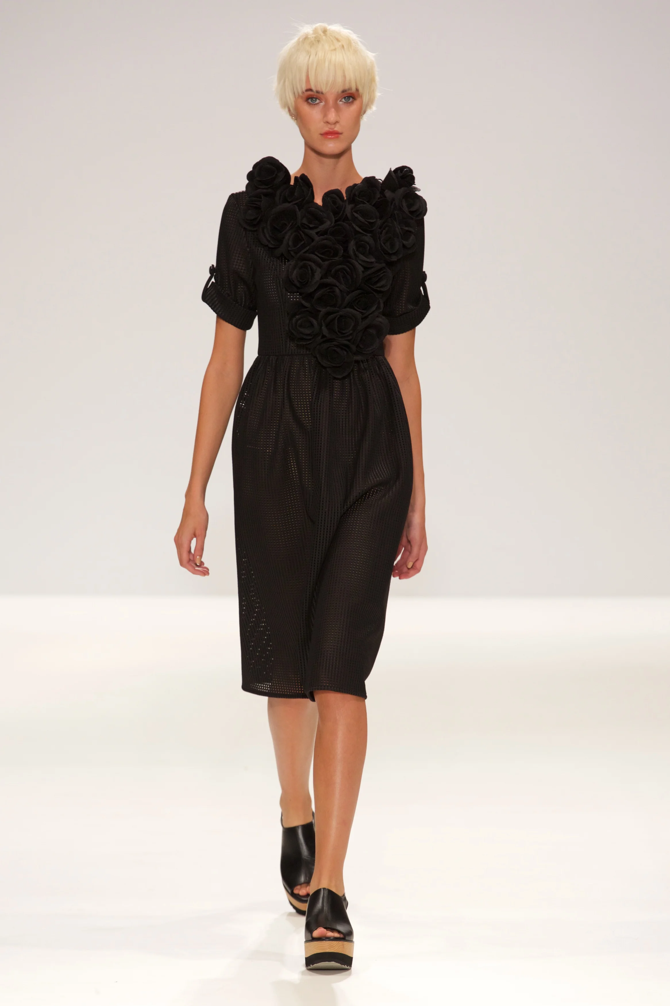 AW17-Apu Jan SS 17 © Marc Aitken 2018-9854-MA.jpg