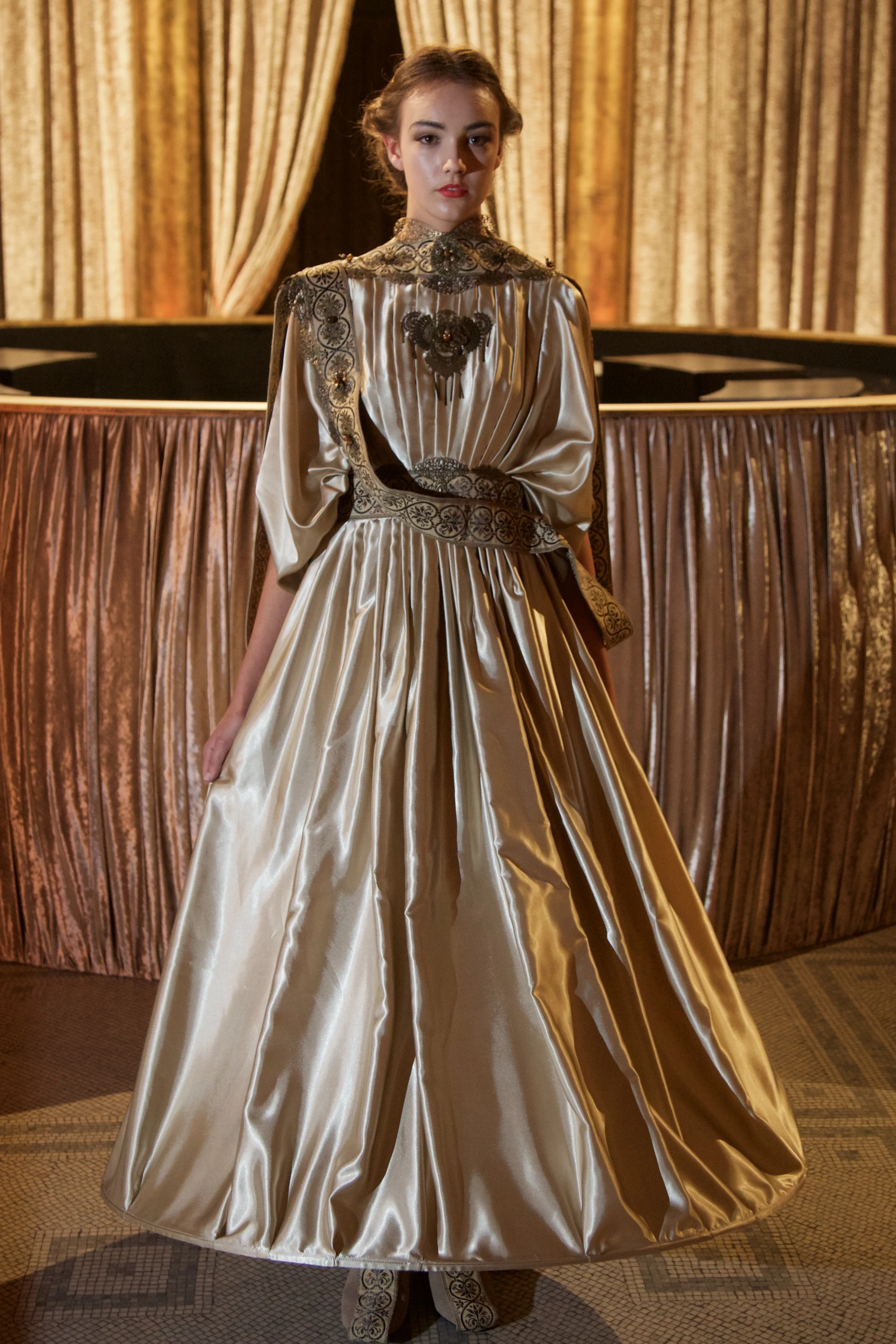 AW17-Fei fei Cicada SS 17 © Marc Aitken 2018-10076-MA.jpg