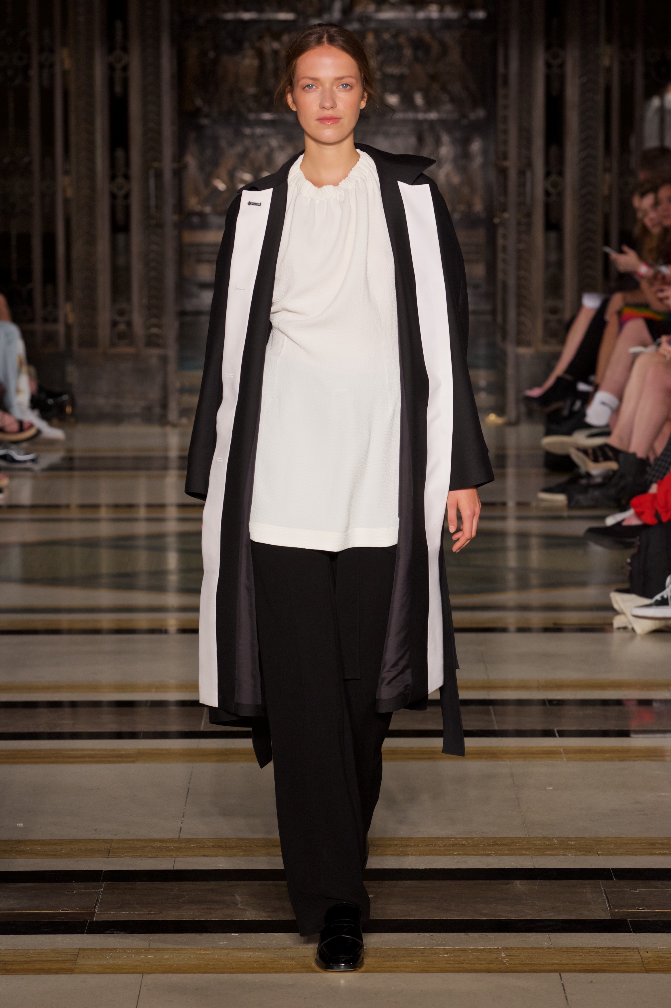 AW17-JWL SS 17 © Marc Aitken 2018-10163-MA.jpg