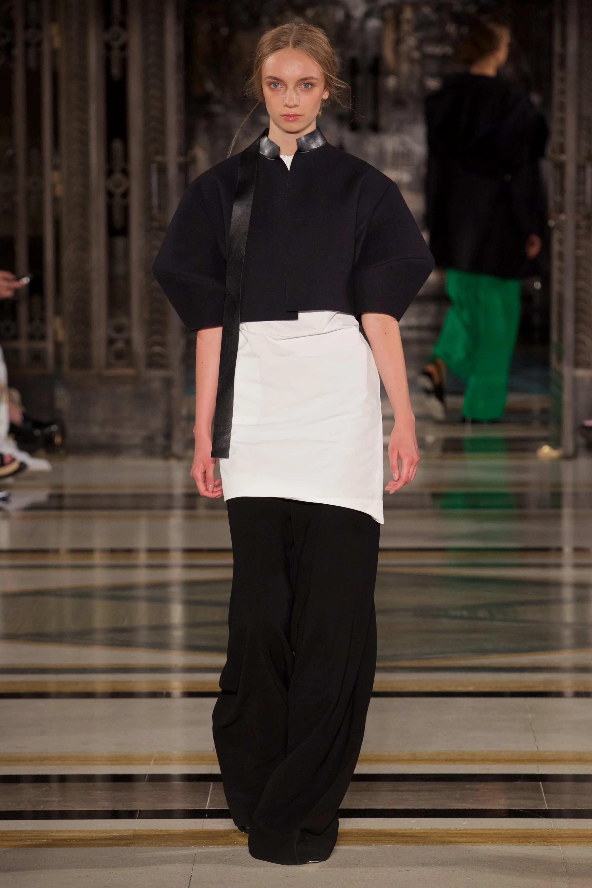 AW17-JWL SS 17 © Marc Aitken 2018-10178-MA.jpg