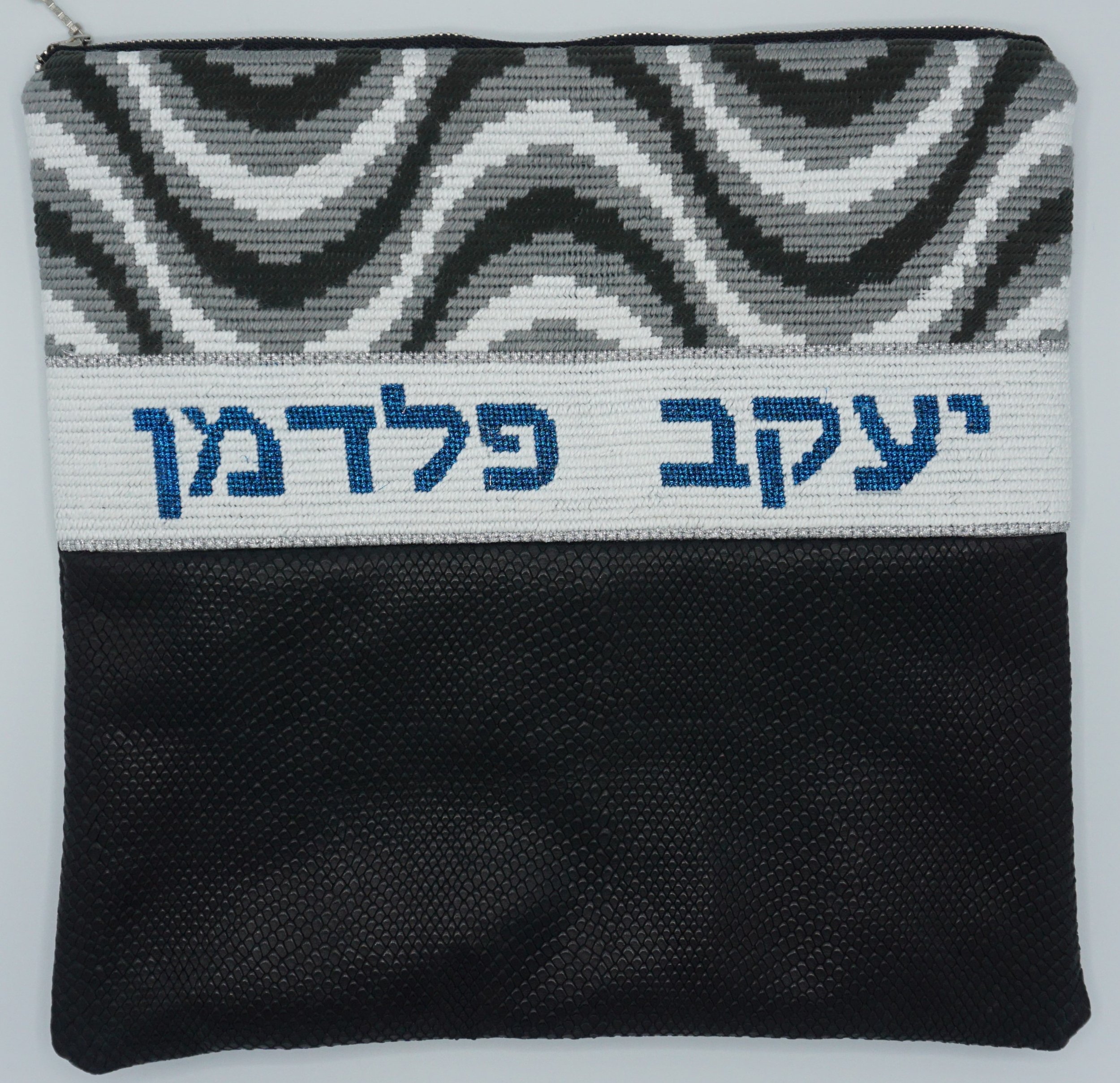 L3CG - Lilly Barnathan Big (CG-235)  .Jpg