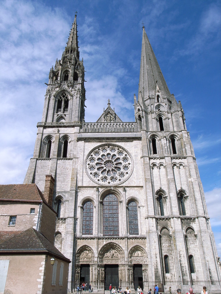 chartres cathedral.jpg
