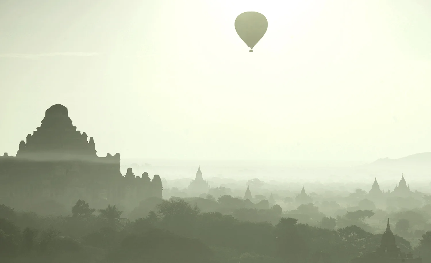 Bagan Temples 3b.jpg